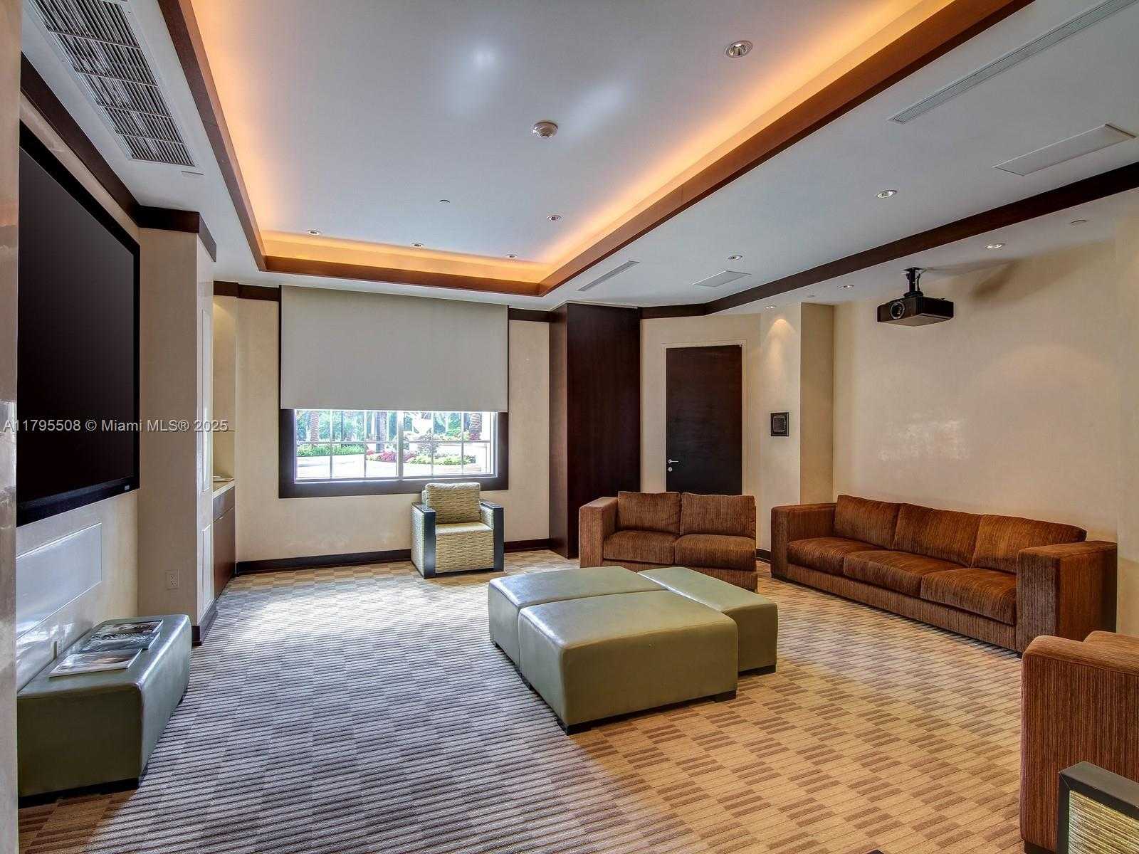 Small Image of 7141 FISHER ISLAND DR #7141, Miami Beach Number 32