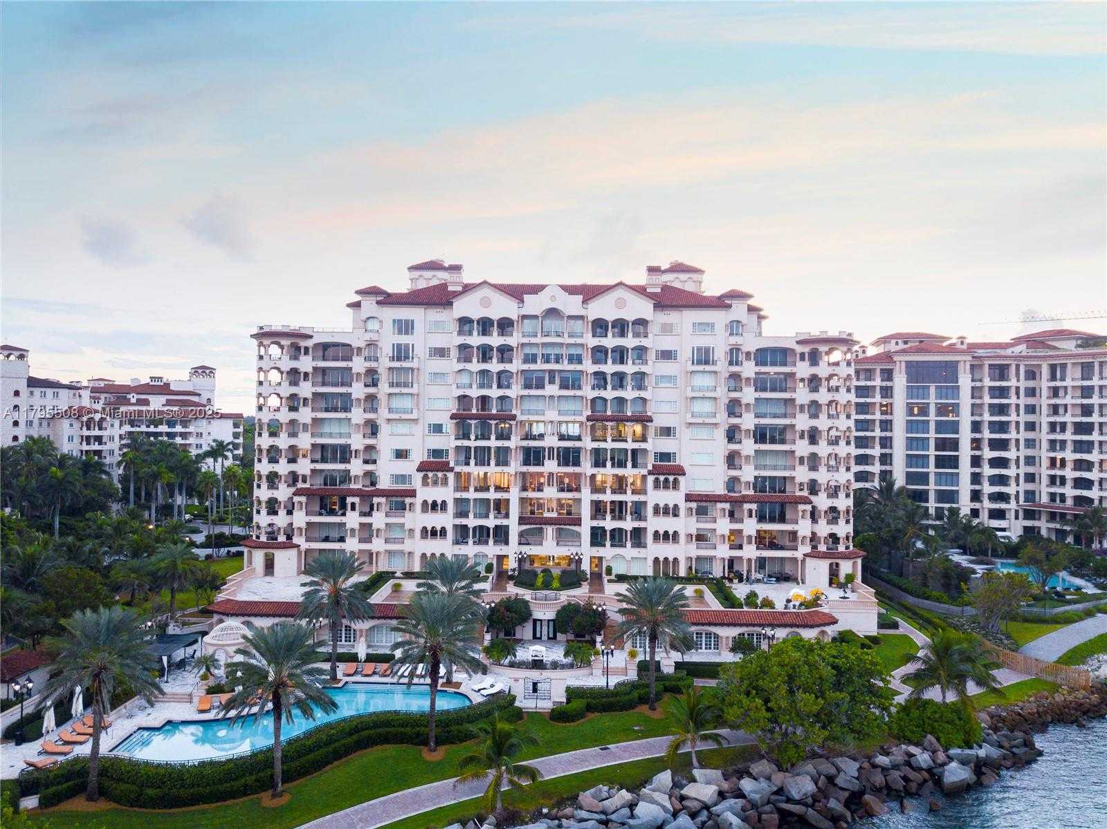 Small Image of 7141 FISHER ISLAND DR #7141, Miami Beach Number 35