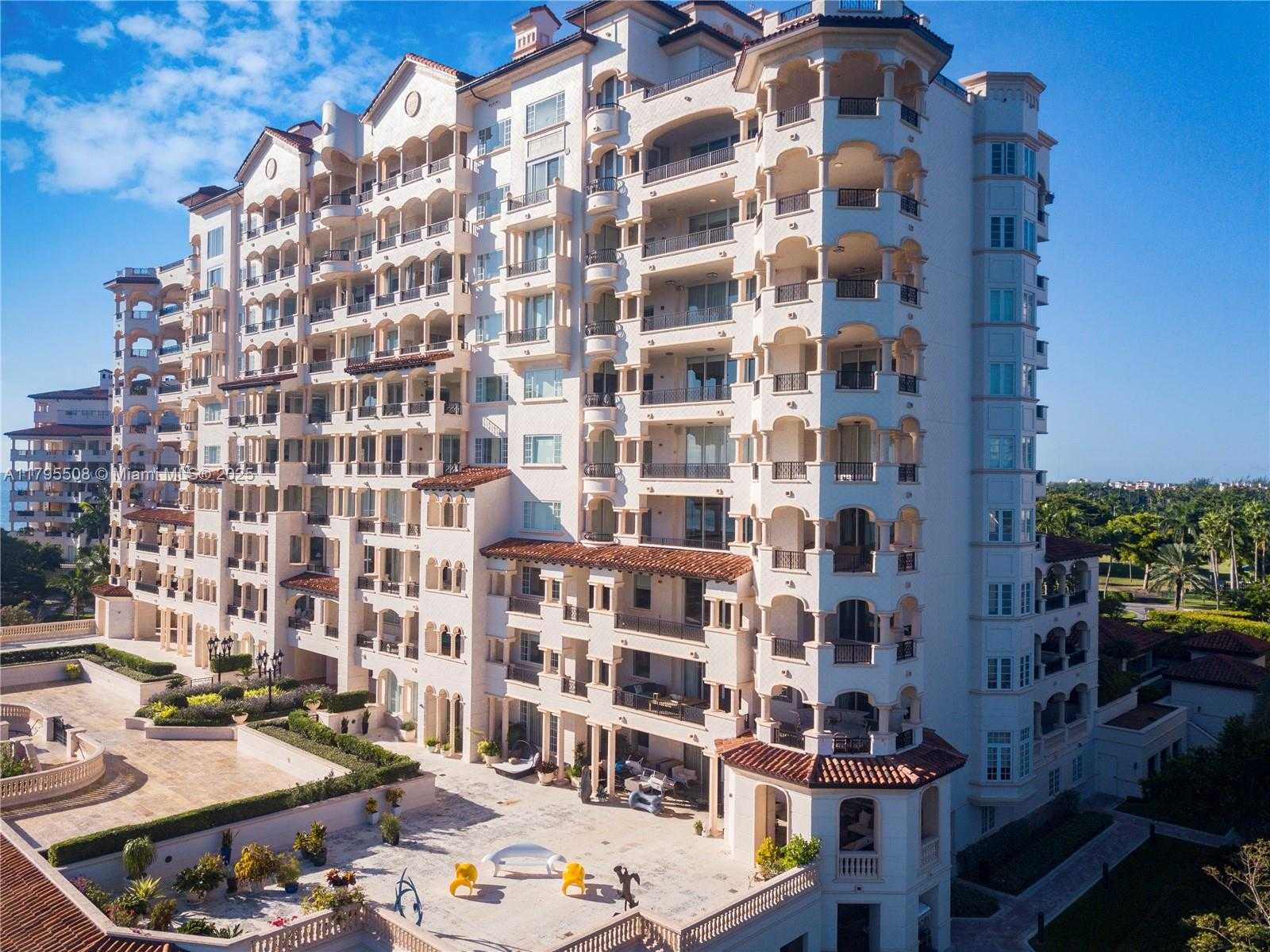 Small Image of 7141 FISHER ISLAND DR #7141, Miami Beach Number 38
