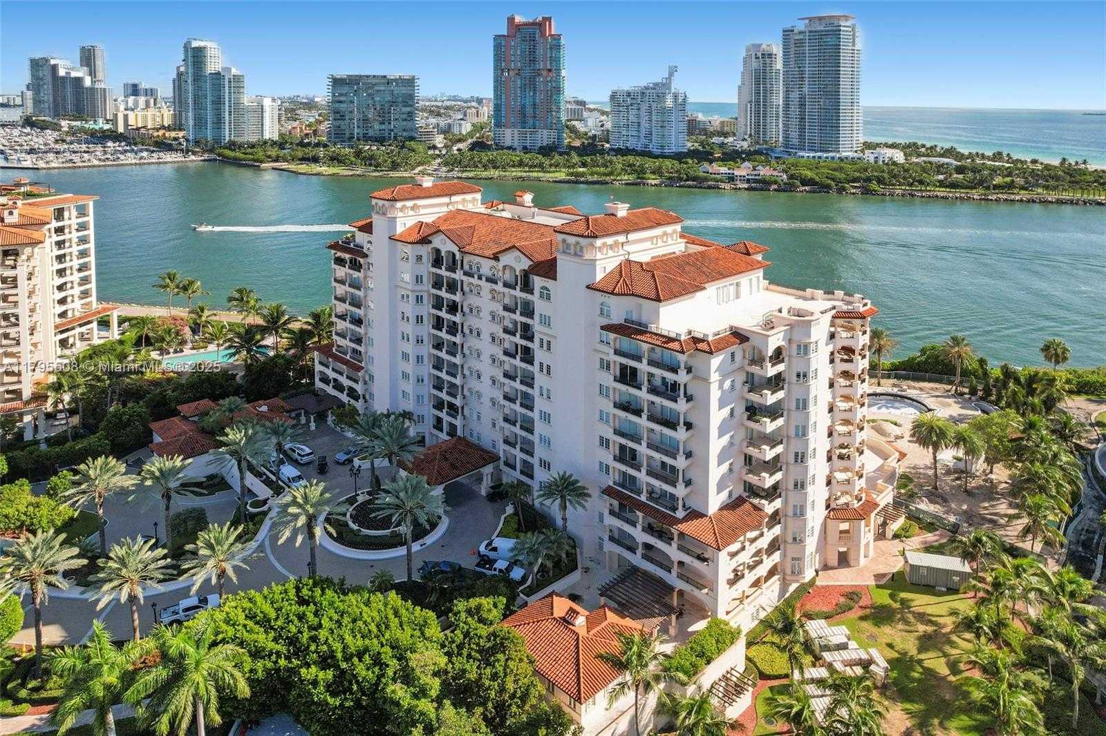 Small Image of 7141 FISHER ISLAND DR #7141, Miami Beach Number 57