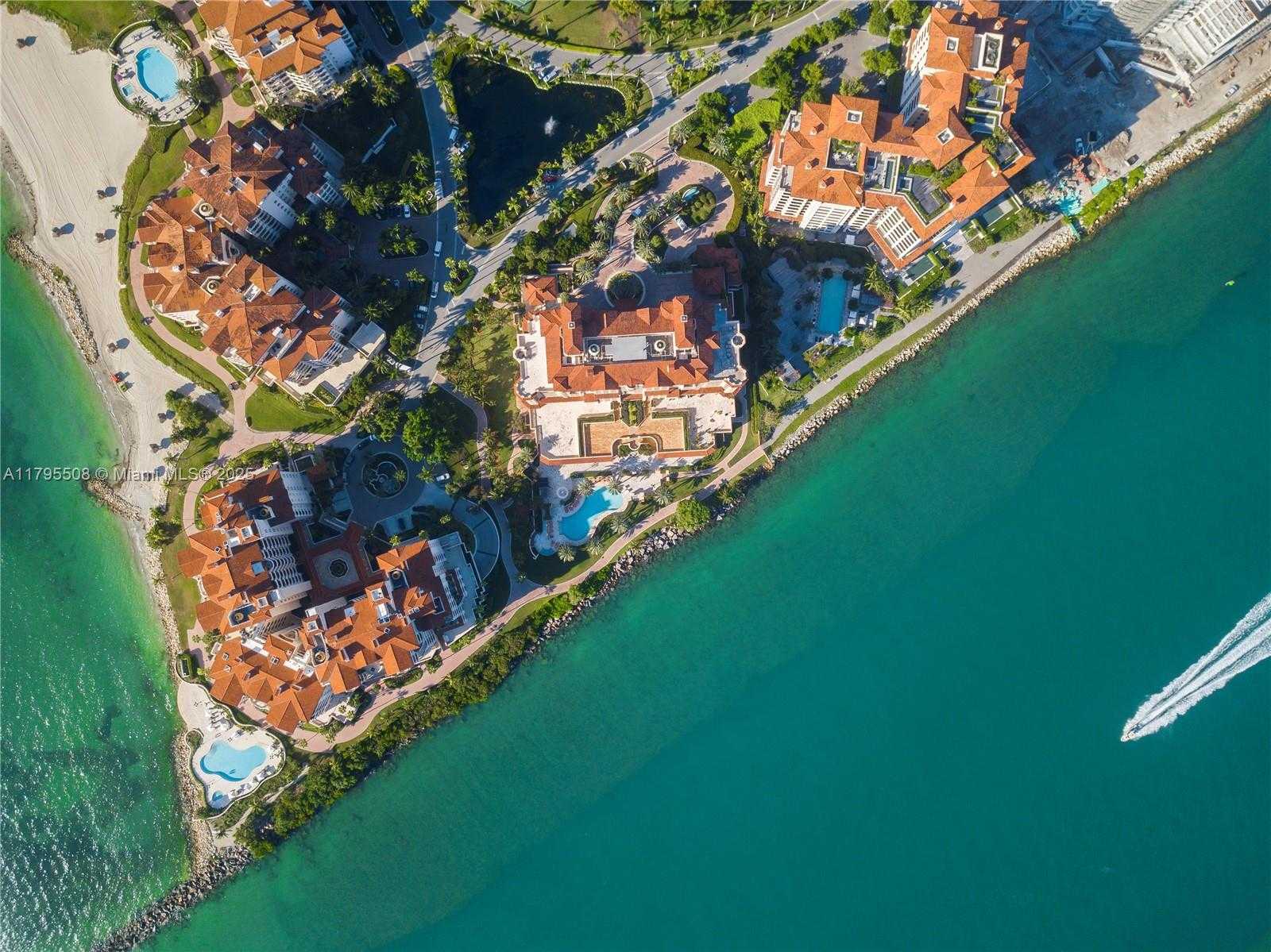 Small Image of 7141 FISHER ISLAND DR #7141, Miami Beach Number 64