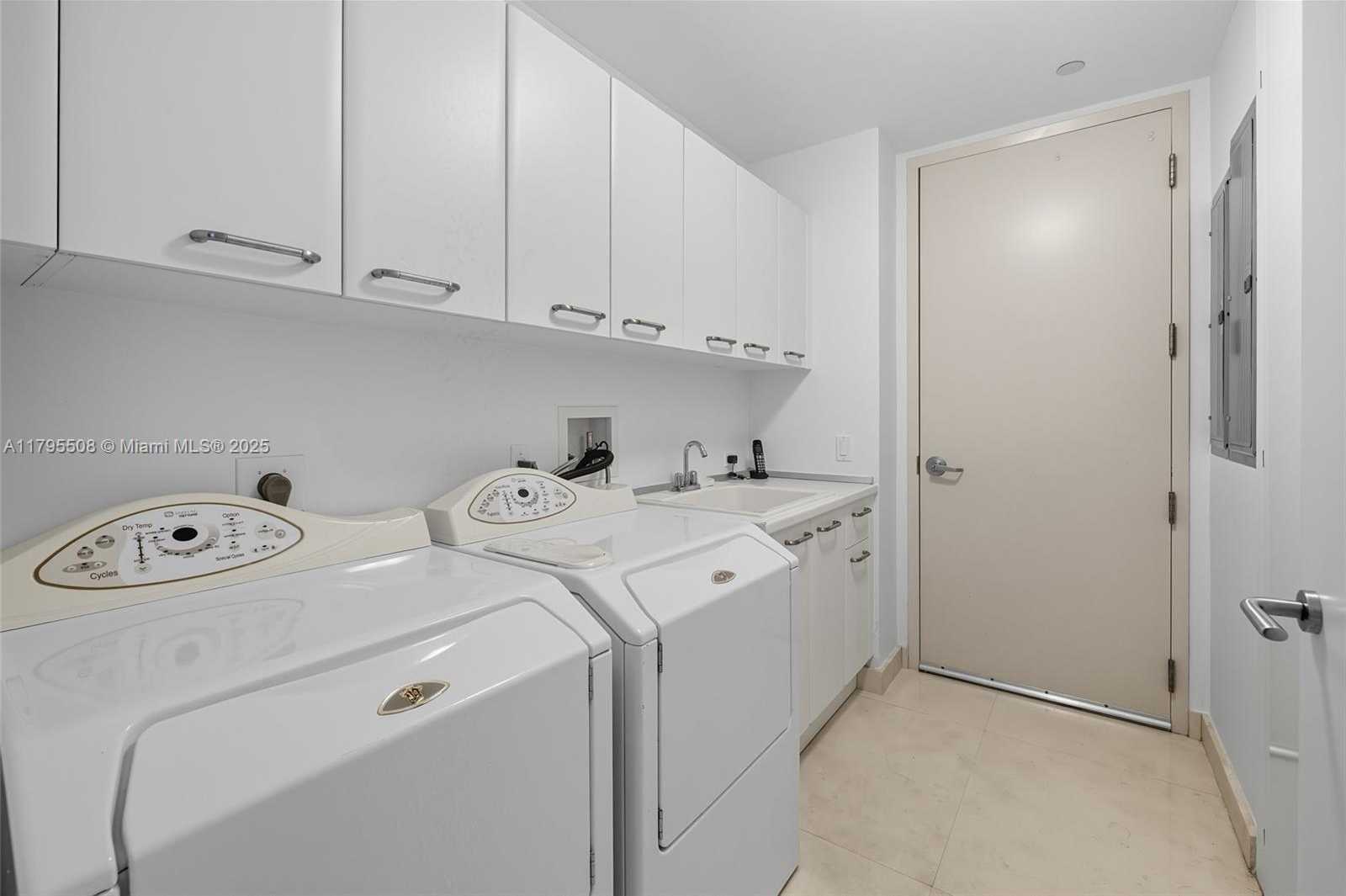 Small Image of 7141 FISHER ISLAND DR #7141, Miami Beach Number 78