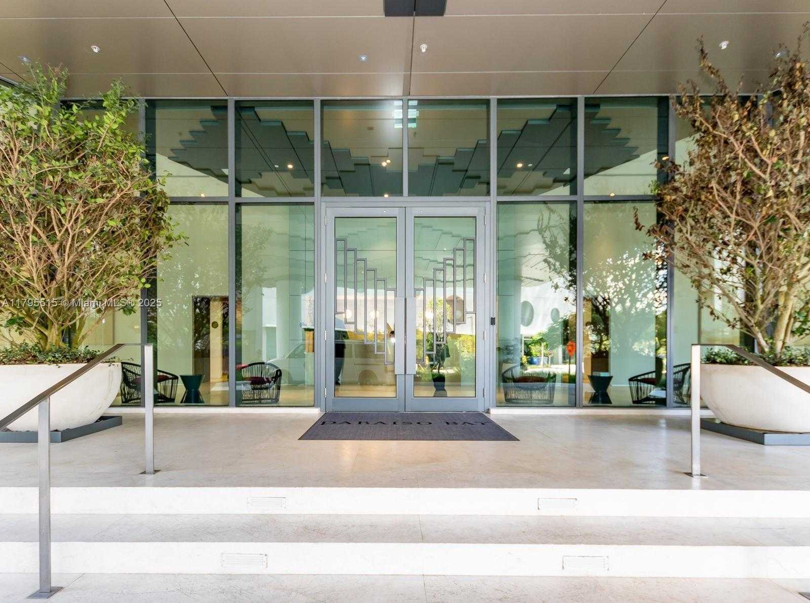 Small Image of 650 NORTH EAST 32ND ST #4101, Miami Number 24