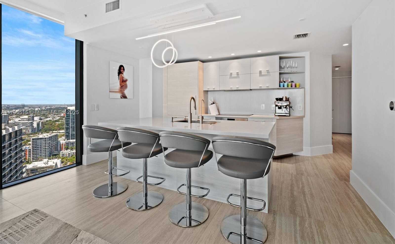 Small Image of 650 NORTH EAST 32ND ST #4101, Miami Number 9