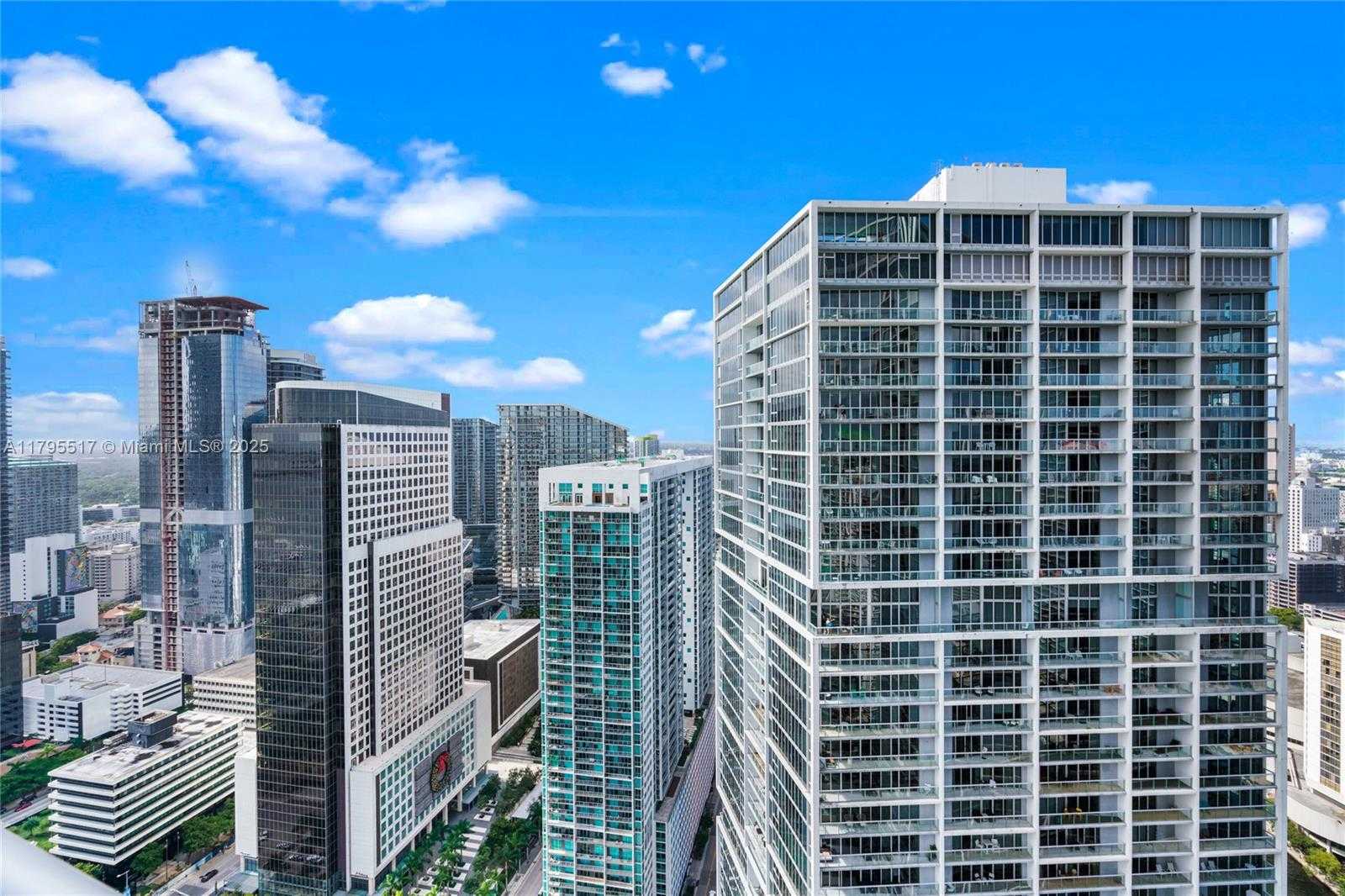 Small Image of 495 BRICKELL AVE #4510, Miami Number 33