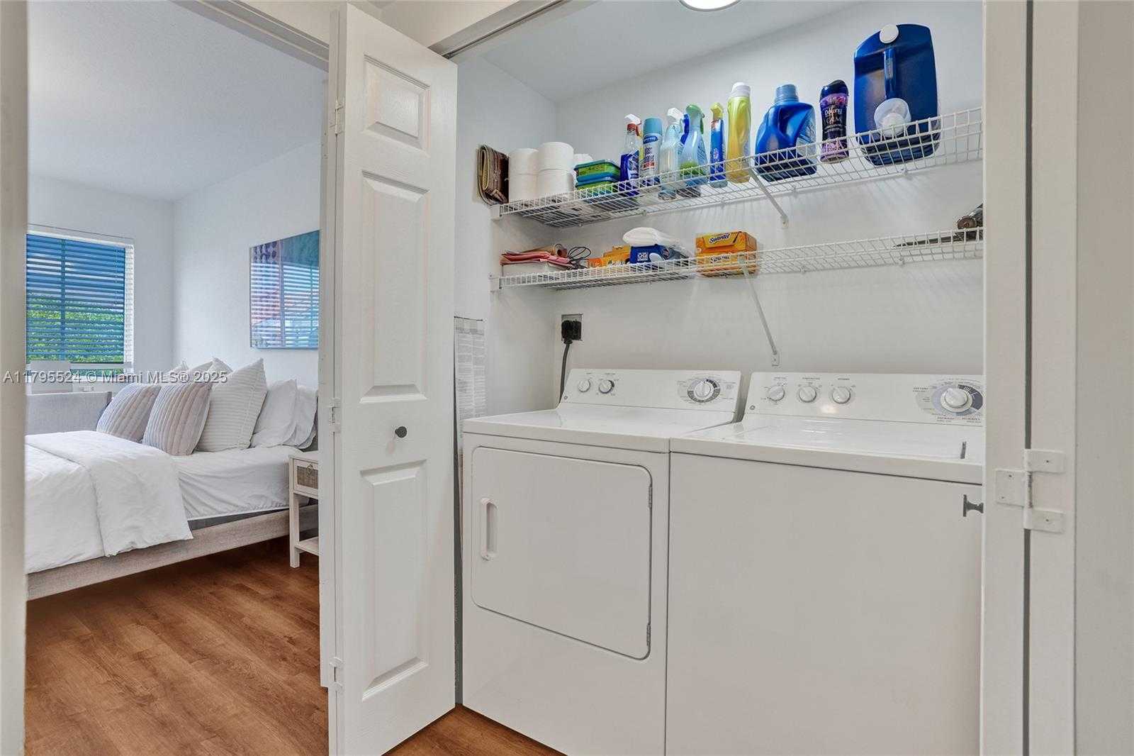Small Image of 6841 SOUTH WEST 44TH ST #305, Miami Number 21
