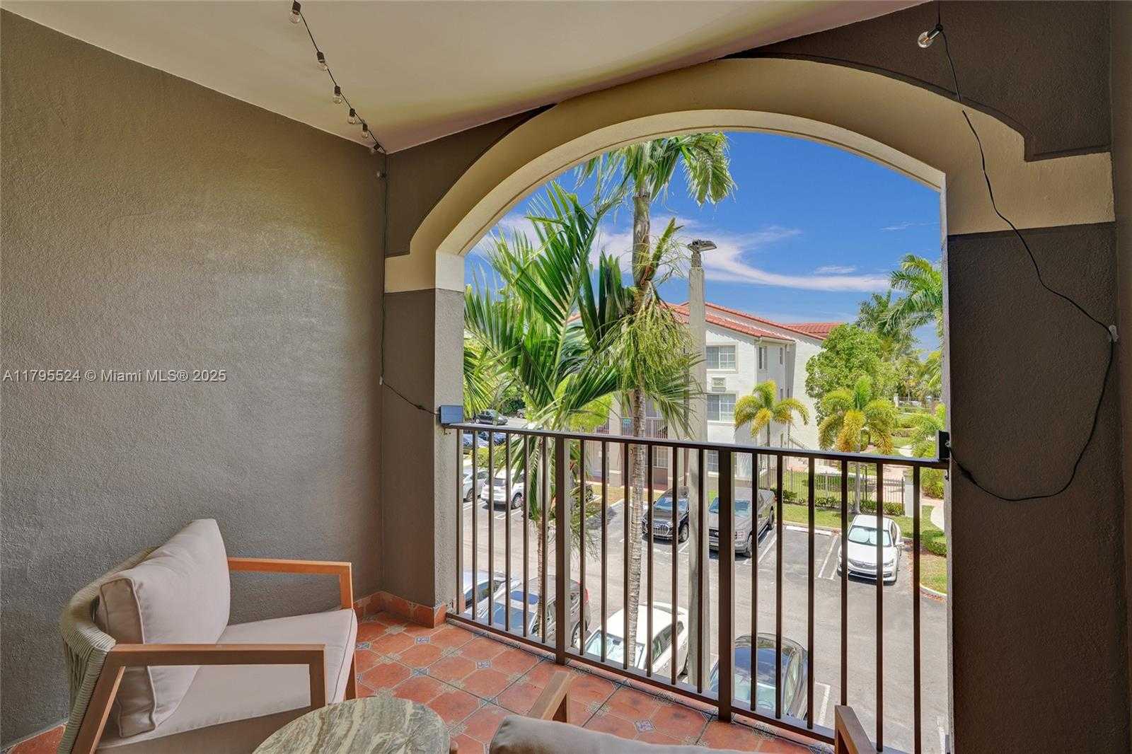 Small Image of 6841 SOUTH WEST 44TH ST #305, Miami Number 24