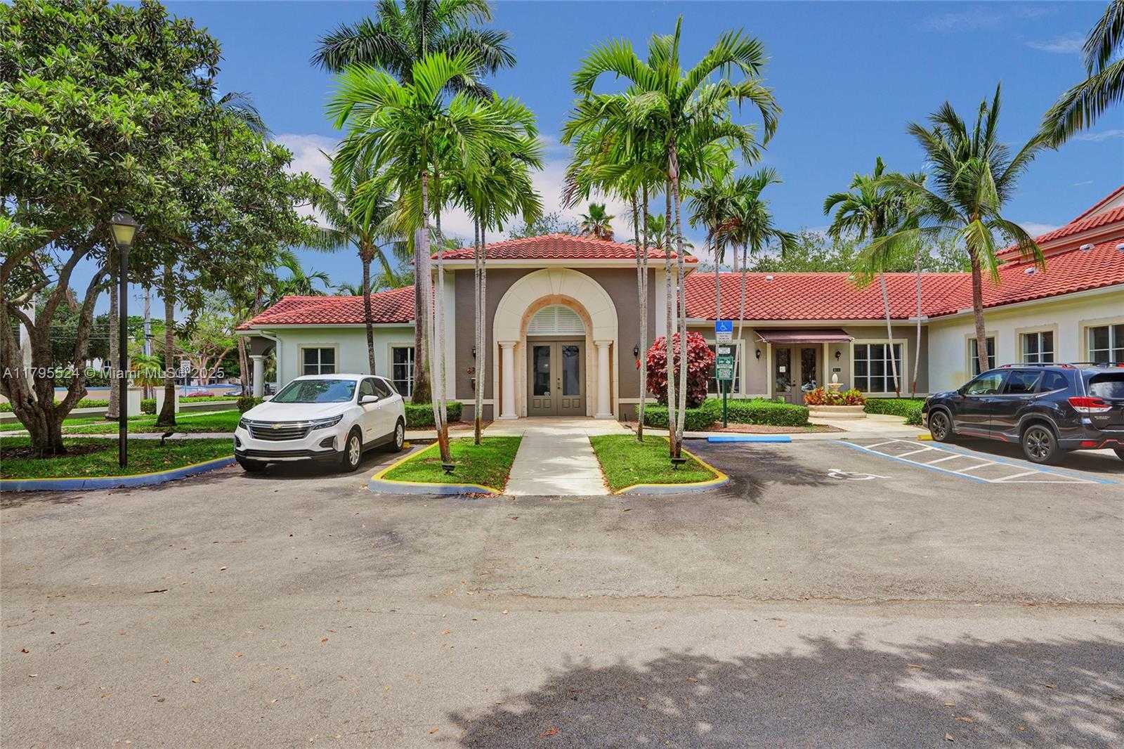 Small Image of 6841 SOUTH WEST 44TH ST #305, Miami Number 28