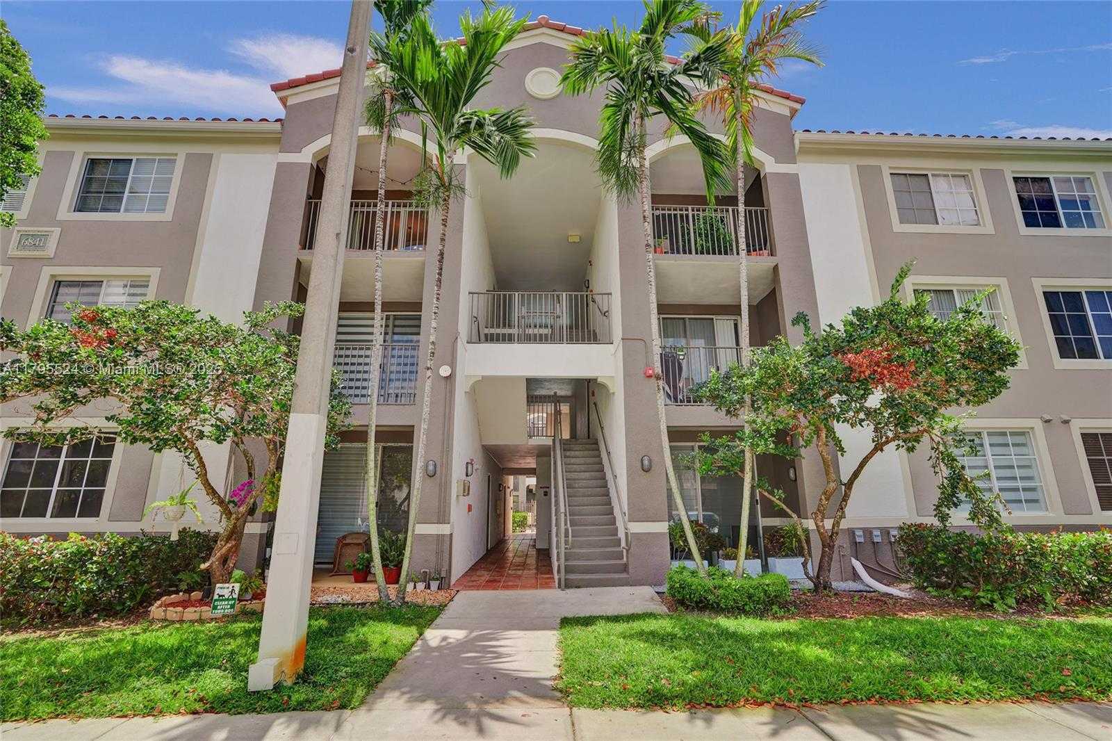 Small Image of 6841 SOUTH WEST 44TH ST #305, Miami Number 3