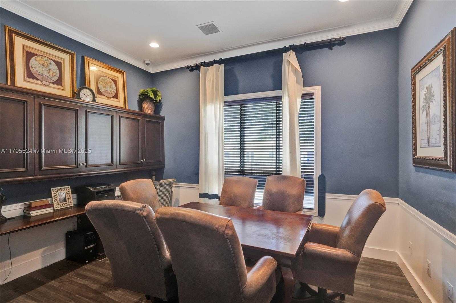 Small Image of 6841 SOUTH WEST 44TH ST #305, Miami Number 31