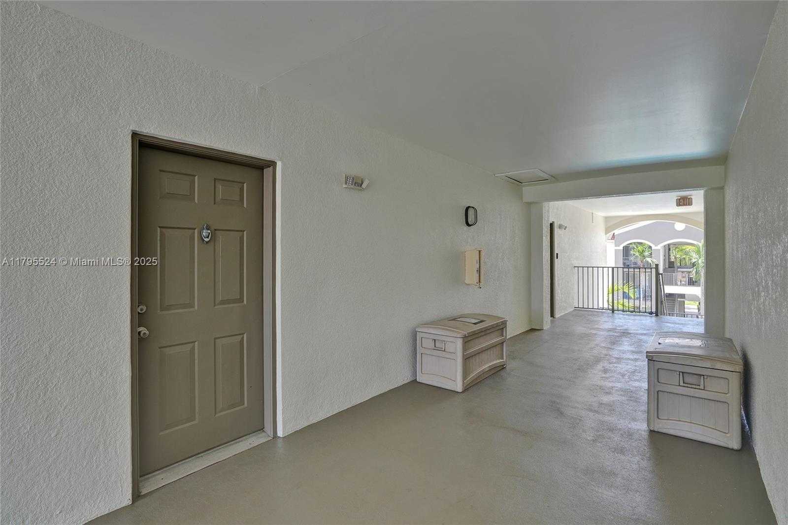Small Image of 6841 SOUTH WEST 44TH ST #305, Miami Number 4