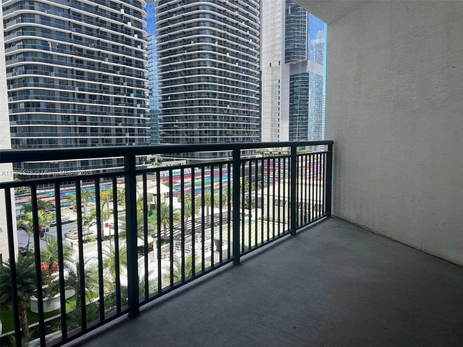 Small Image of 999 SOUTH WEST 1ST AVE #1601, Miami Number 7