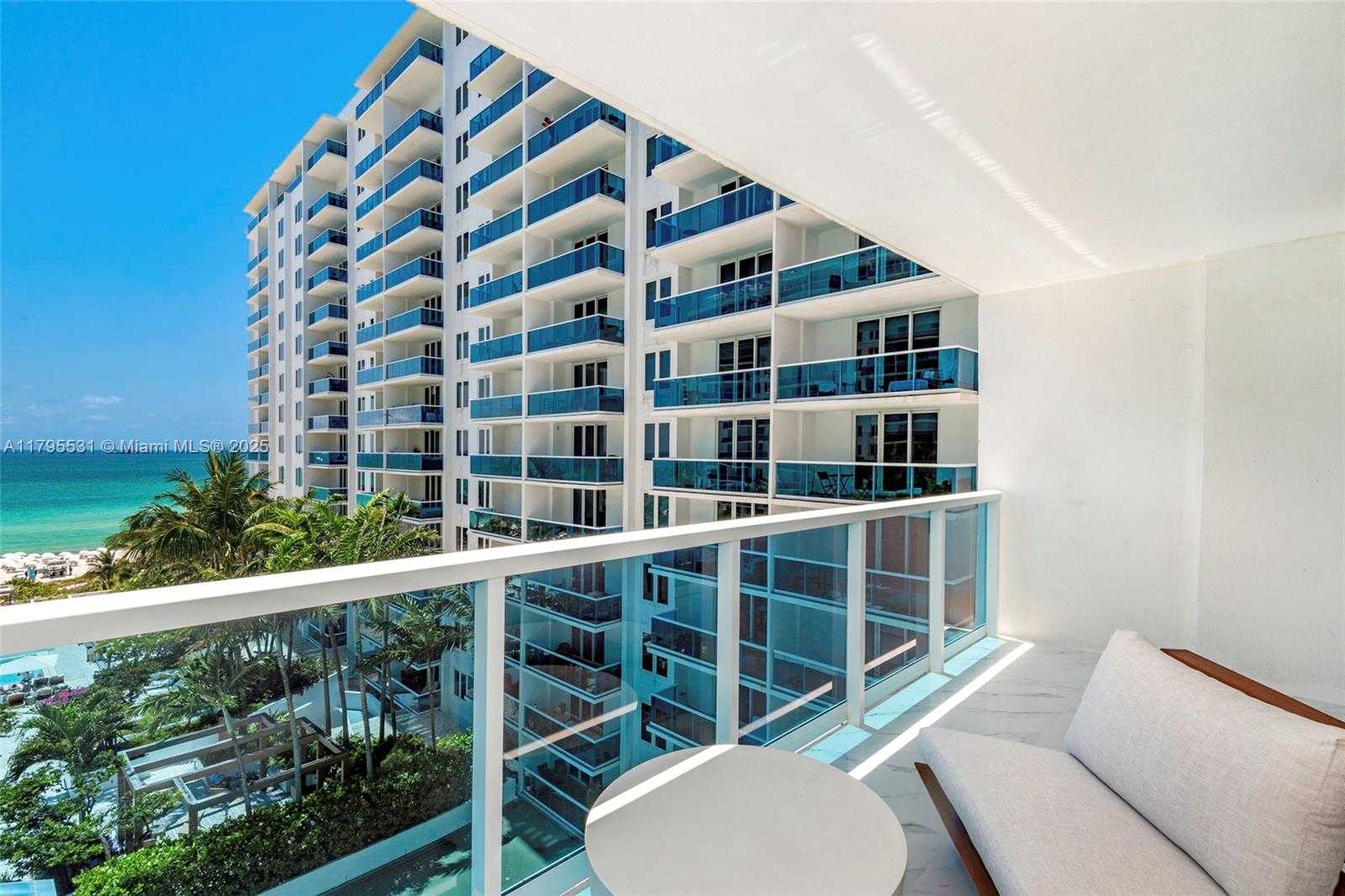 Small Image of 2301 COLLINS AVE #825, Miami Beach Number 39