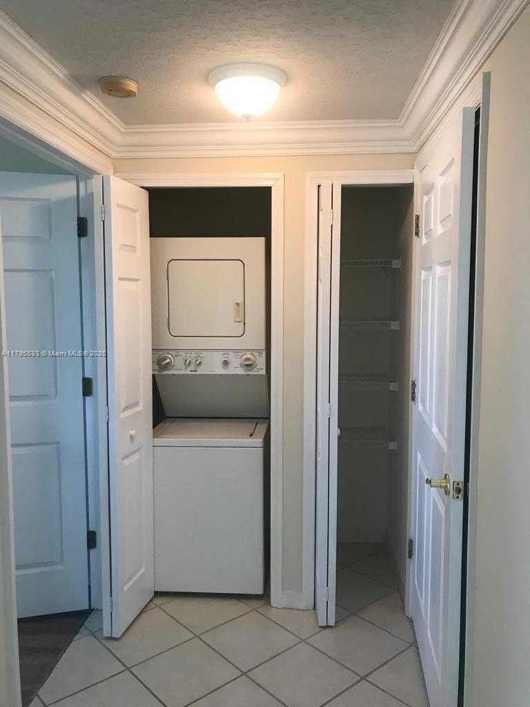 Small Image of 3500 CORAL WAY #1212, Miami Number 18