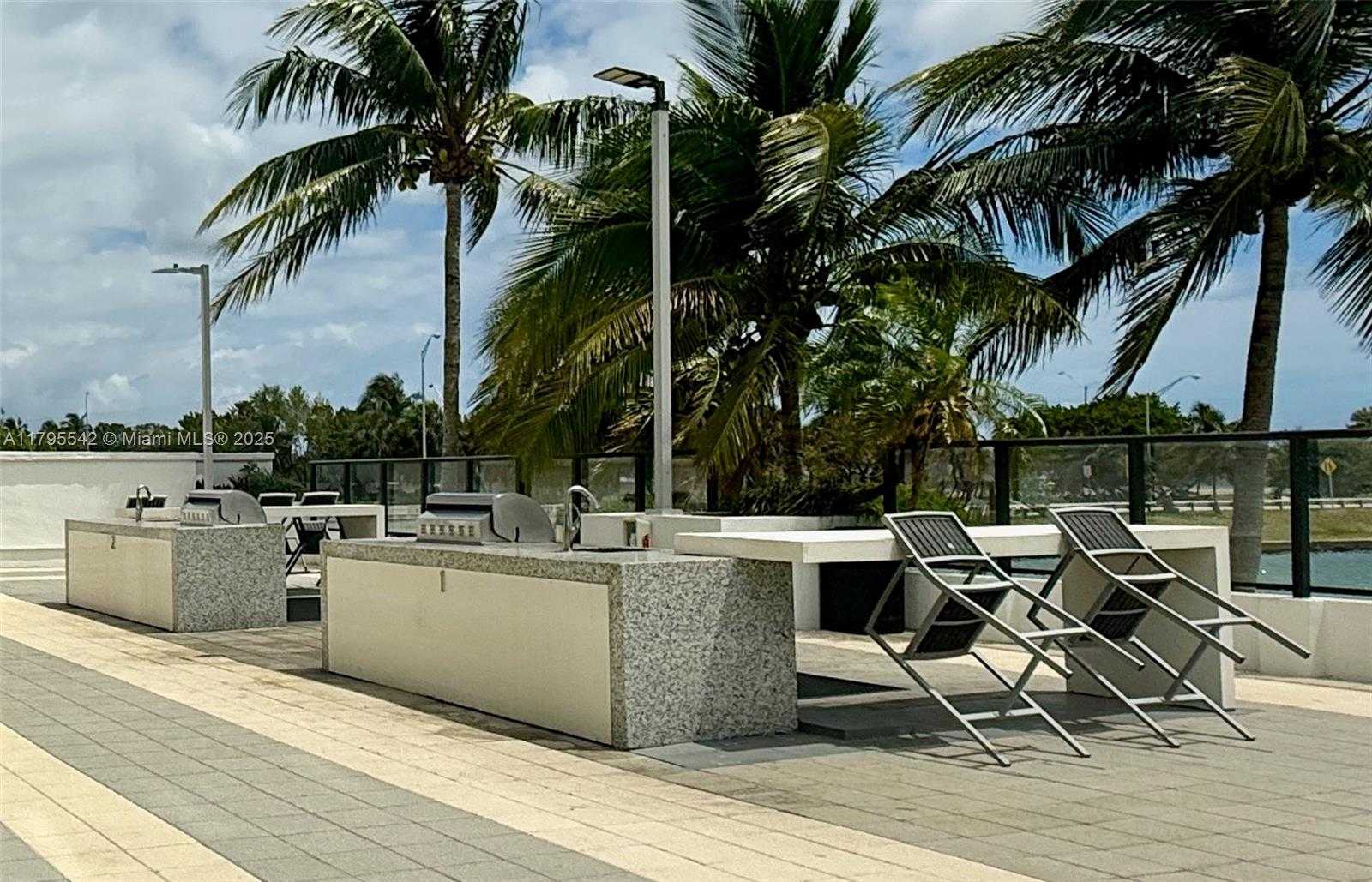 Small Image of 600 NORTH EAST 36TH ST #1516, Miami Number 12