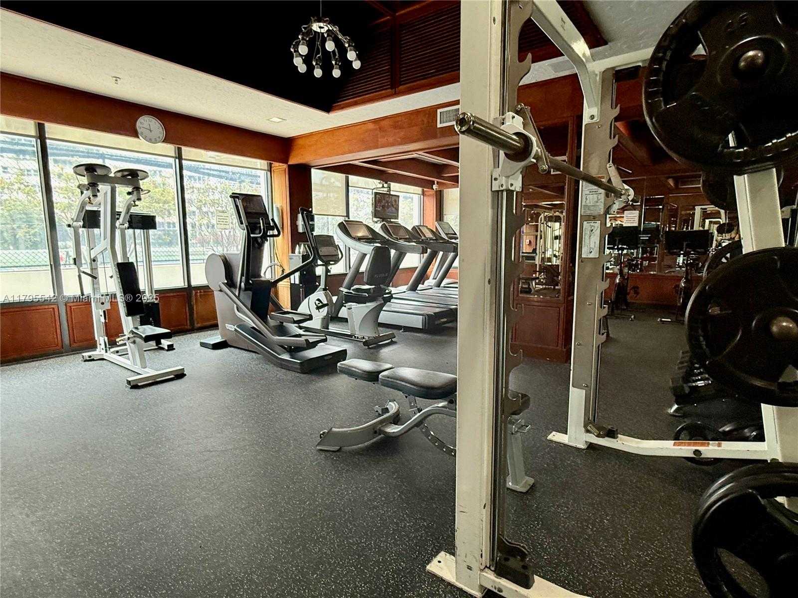 Small Image of 600 NORTH EAST 36TH ST #1516, Miami Number 14