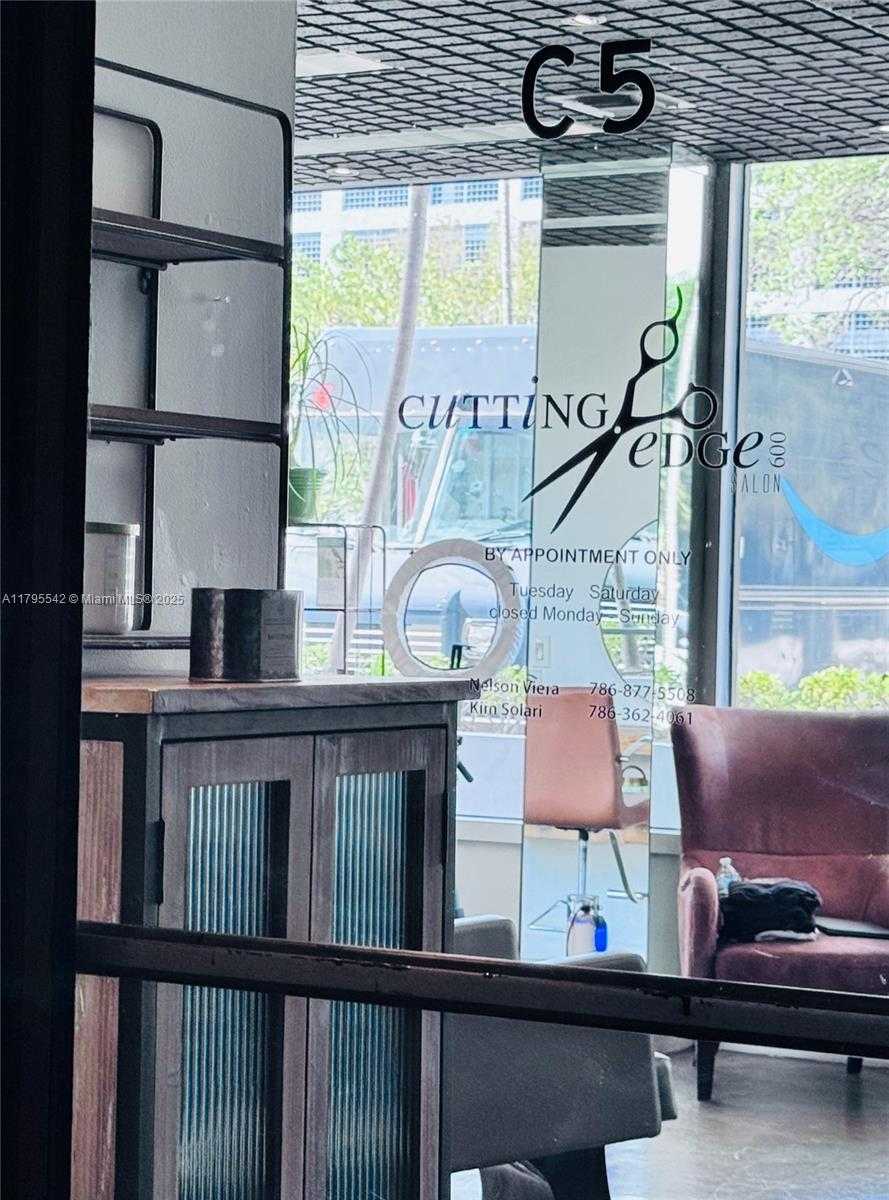 Small Image of 600 NORTH EAST 36TH ST #1516, Miami Number 26