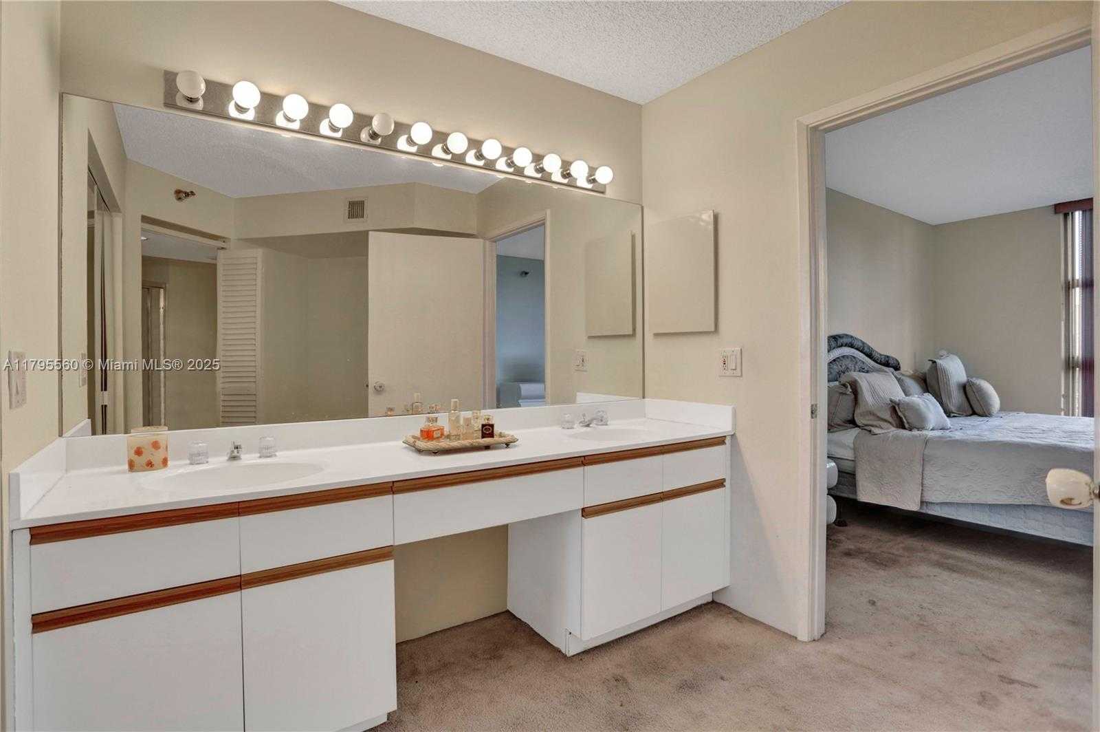 Small Image of 3400 NORTH EAST 192ND ST #504, Aventura Number 11