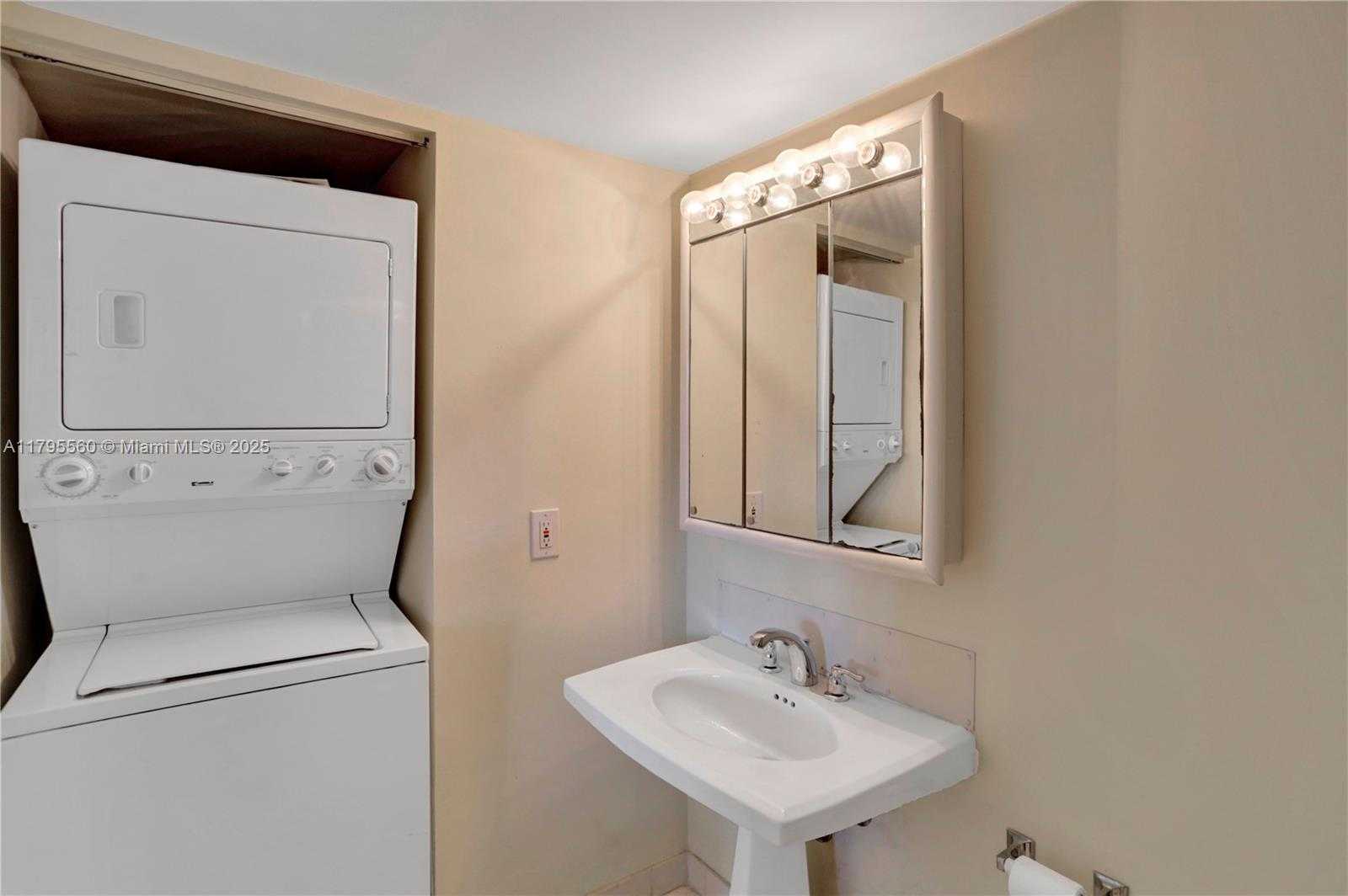 Small Image of 3400 NORTH EAST 192ND ST #504, Aventura Number 16
