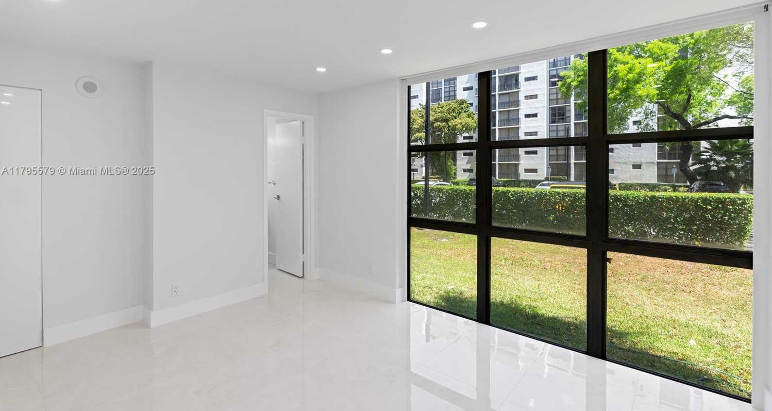 Small Image of 17011 NORTH BAY RD #108, Sunny Isles Beach Number 15