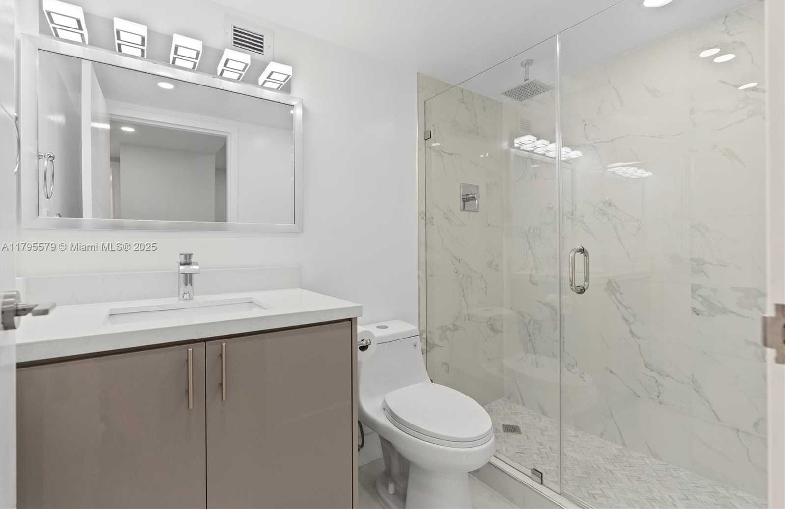 Small Image of 17011 NORTH BAY RD #108, Sunny Isles Beach Number 17