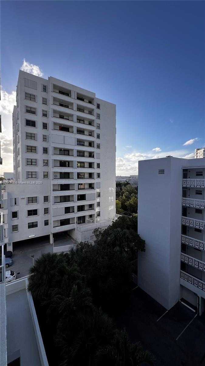 Small Image of 1750 JAMES AVE #7K, Miami Beach Number 16