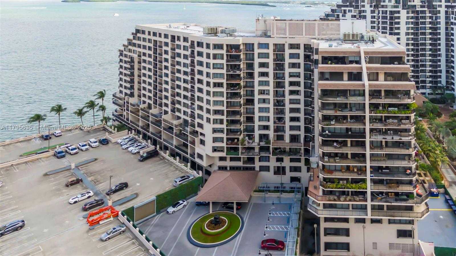 Small Image of 540 BRICKELL KEY DR #1809, Miami Number 20
