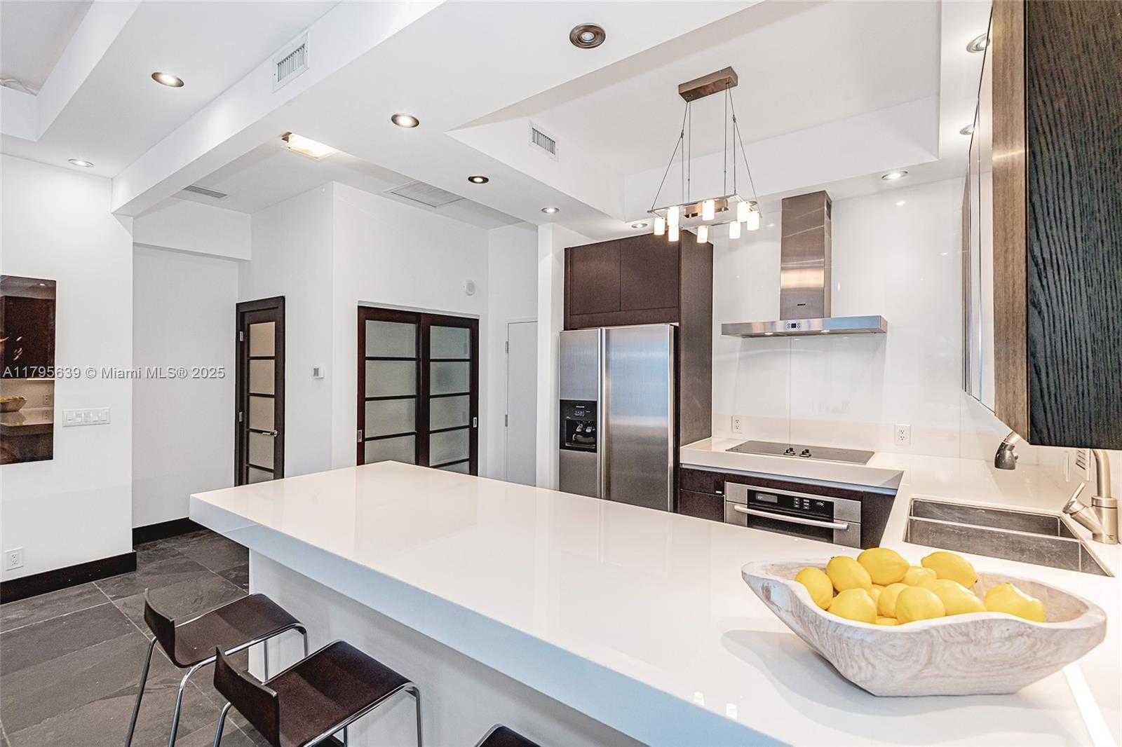 Small Image of 2301 COLLINS AVE #1605, Miami Beach Number 24