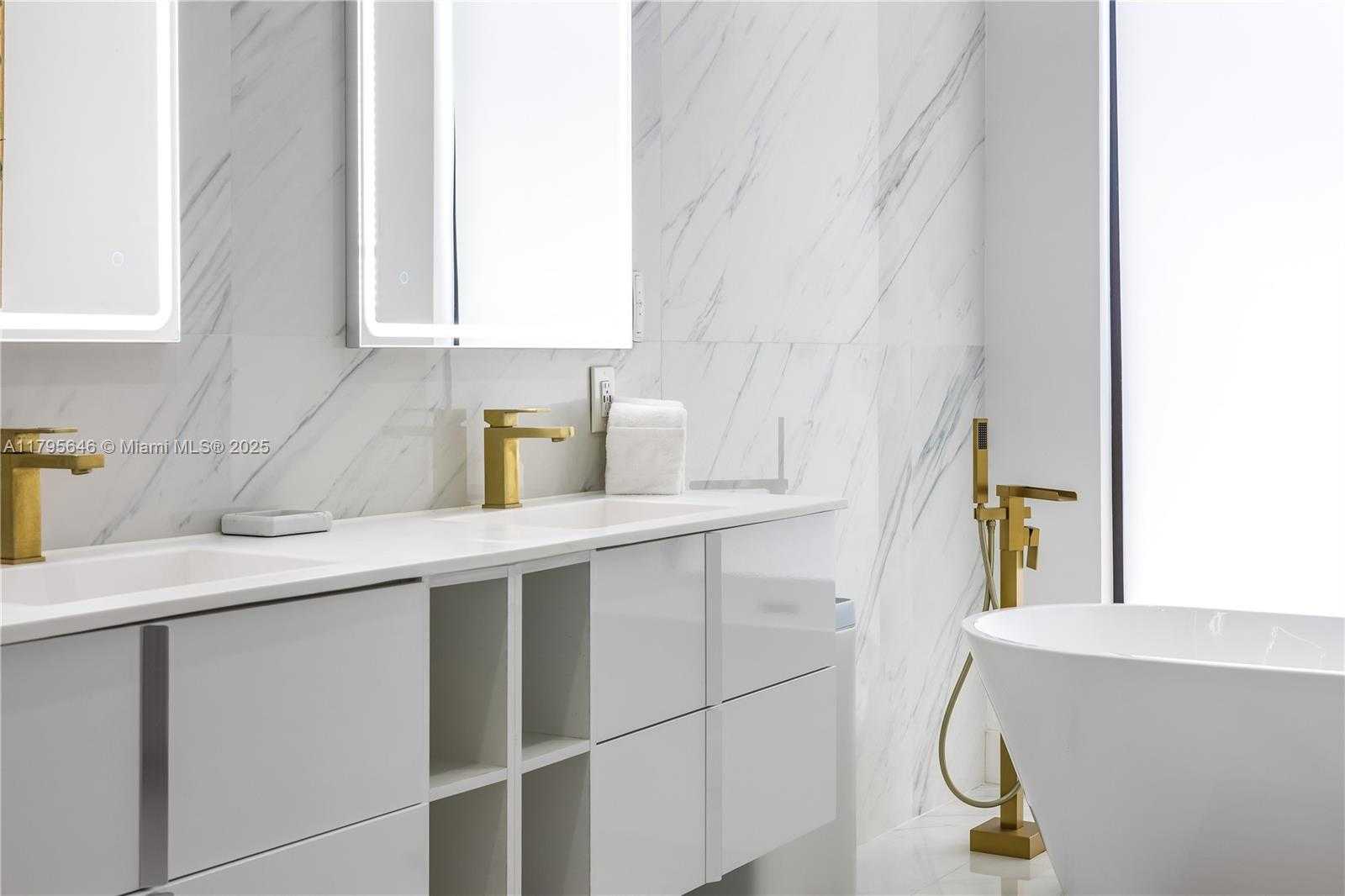 Small Image of 2225 NORTH EAST 19TH ST, Fort Lauderdale Number 37