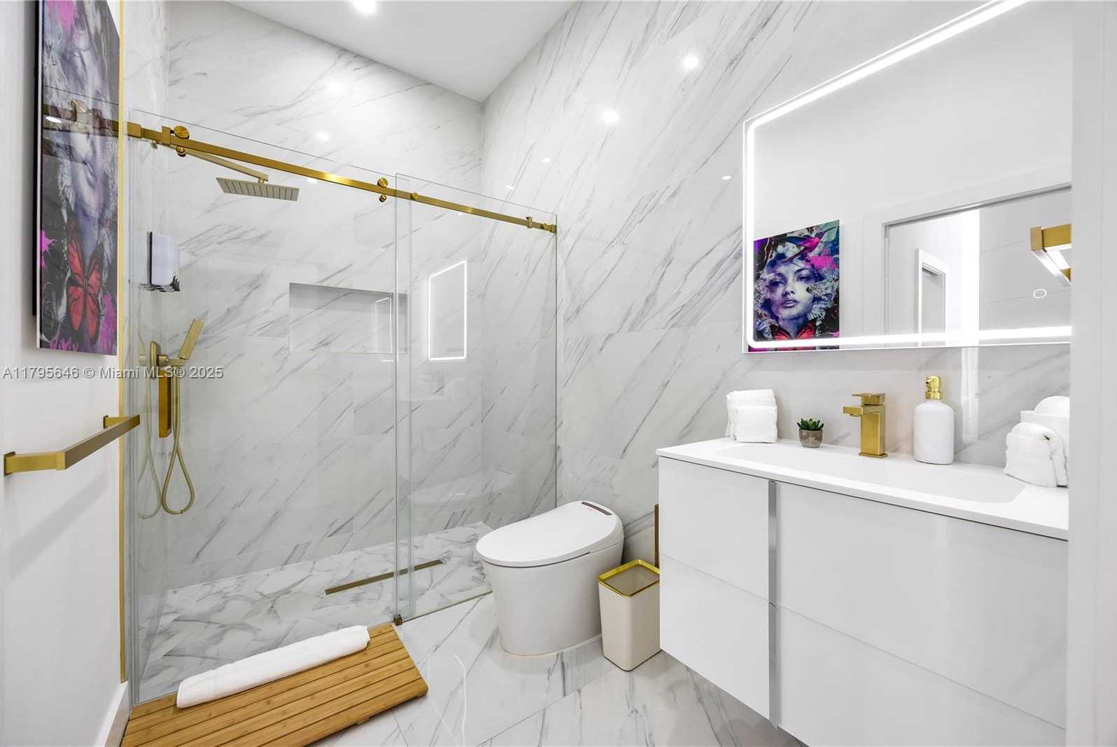 Small Image of 2225 NORTH EAST 19TH ST, Fort Lauderdale Number 39