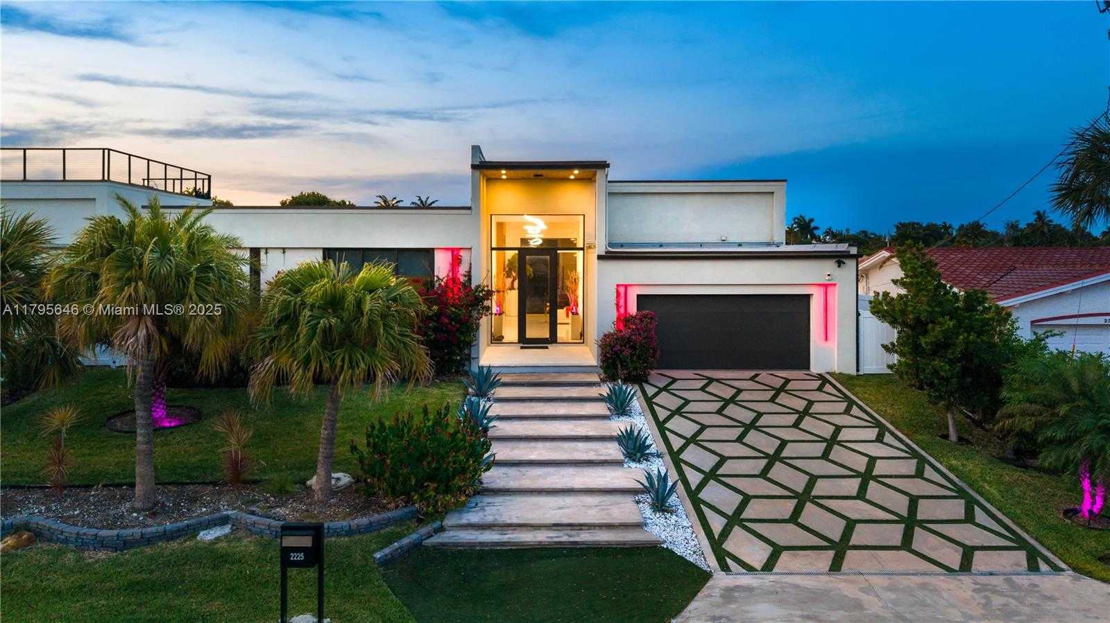 Small Image of 2225 NORTH EAST 19TH ST, Fort Lauderdale Number 4