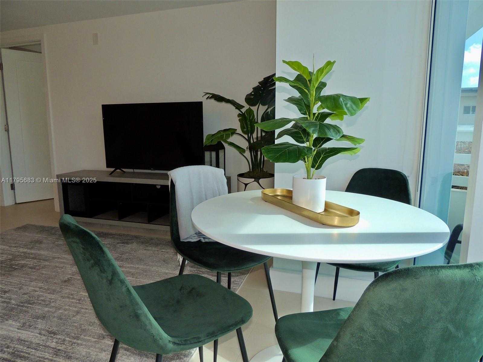 Small Image of 1170 101ST ST #402, Bay Harbor Islands Number 20