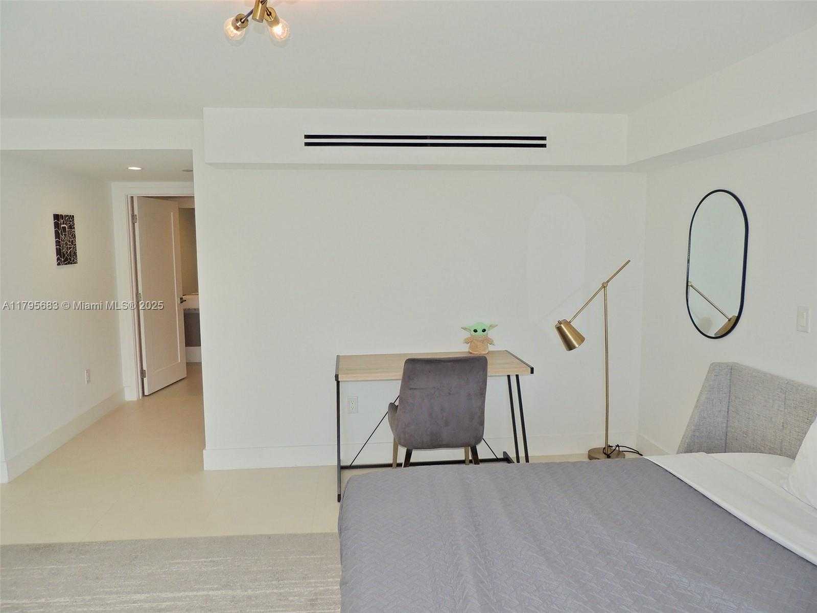 Small Image of 1170 101ST ST #402, Bay Harbor Islands Number 32