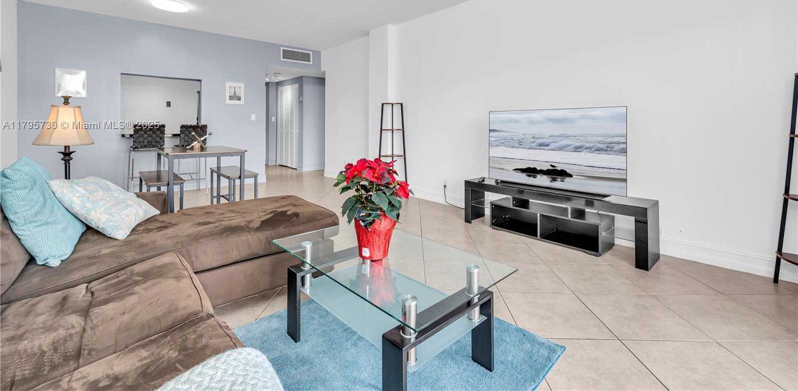 Small Image of 1455 NORTH TREASURE DR #3G, North Bay Village Number 16