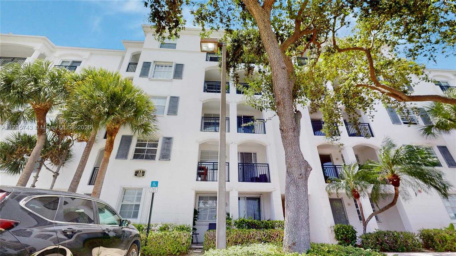 Small Image of 3255 NORTH EAST 184TH ST #12410, Aventura Number 27