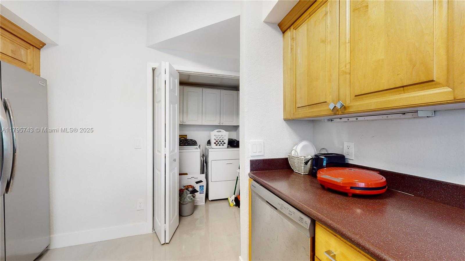 Small Image of 3255 NORTH EAST 184TH ST #12410, Aventura Number 8