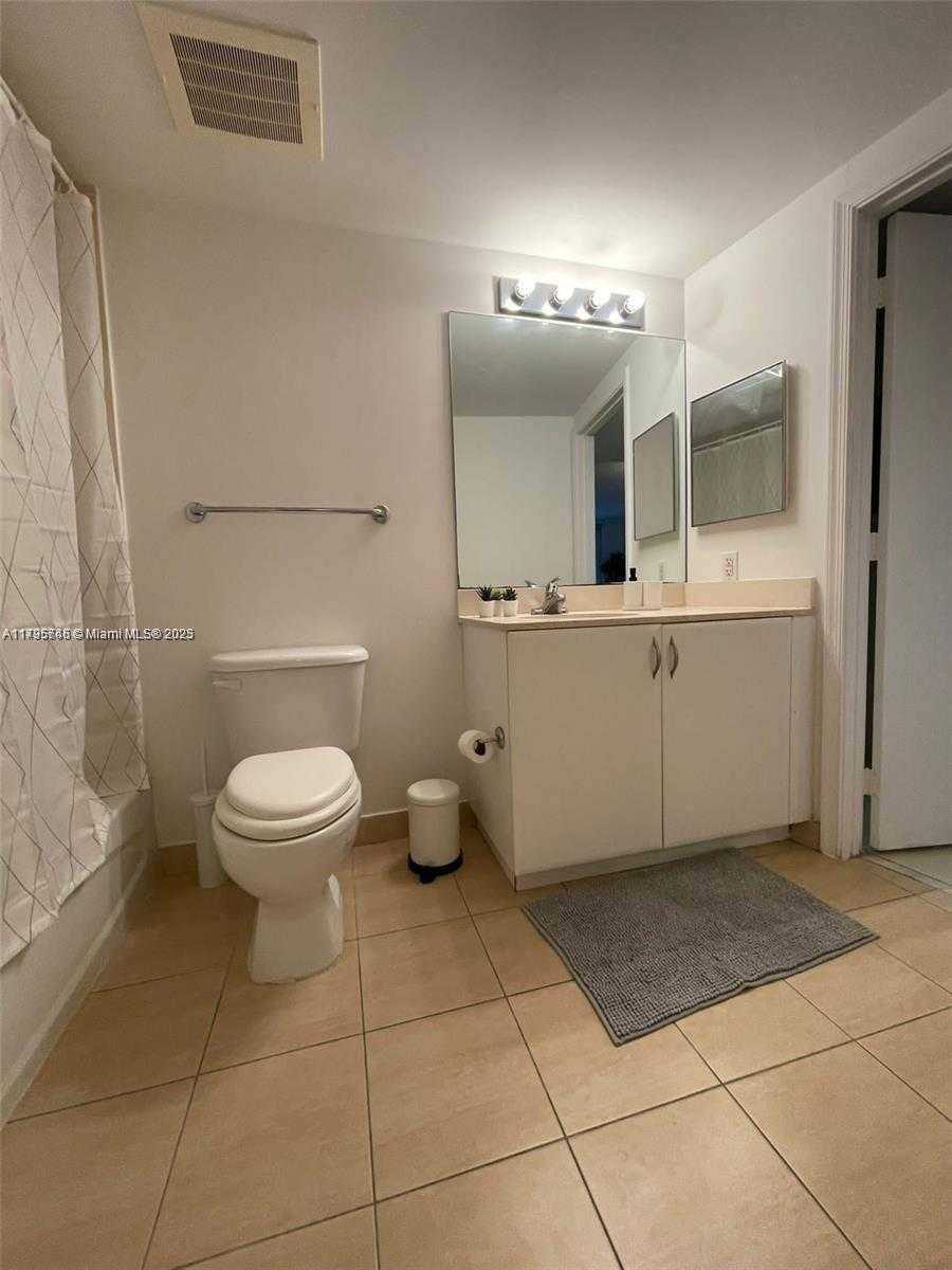 Small Image of 1750 NORTH BAYSHORE DR #2211, Miami Number 10