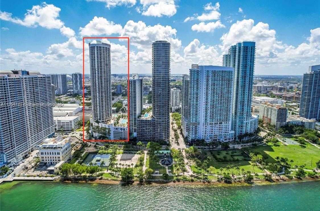 Small Image of 1750 NORTH BAYSHORE DR #2211, Miami Number 2