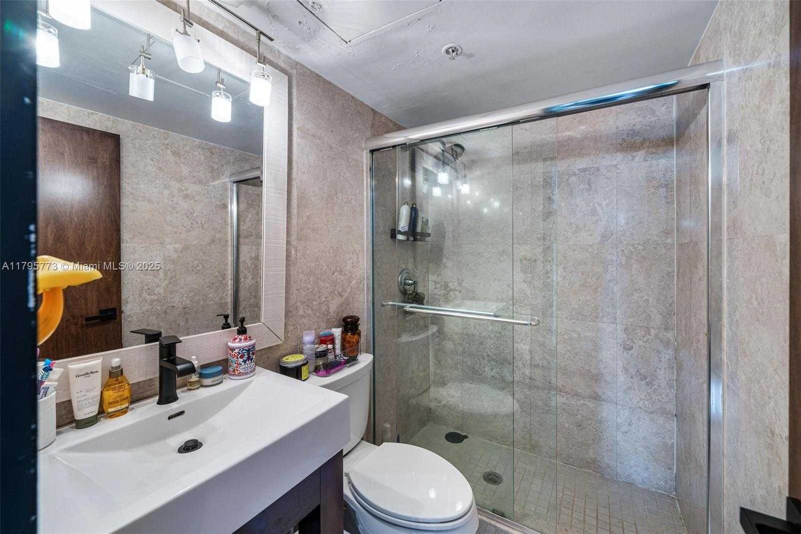 Small Image of 1500 BAY RD #1038S, Miami Beach Number 17