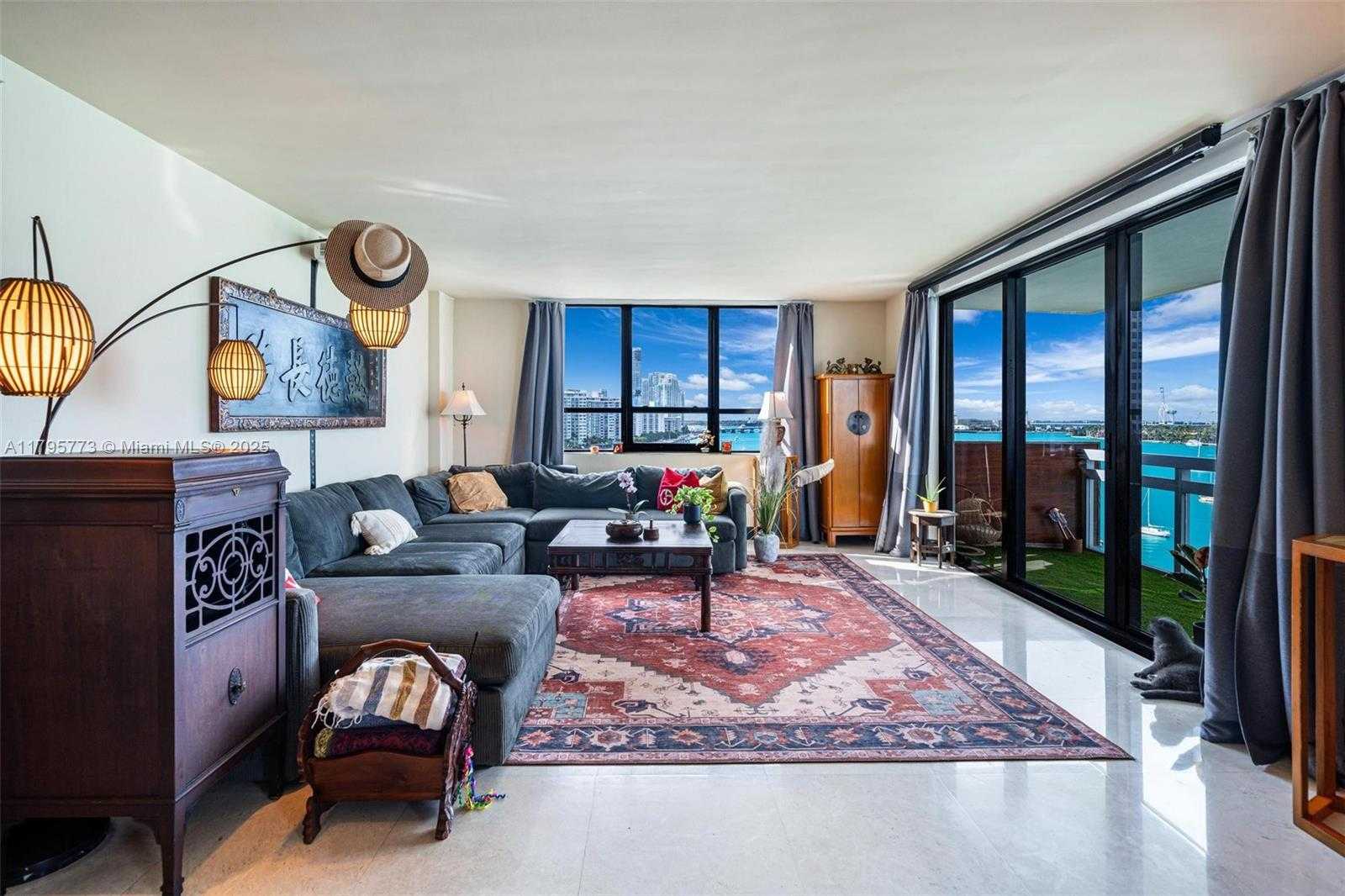 Small Image of 1500 BAY RD #1038S, Miami Beach Number 2