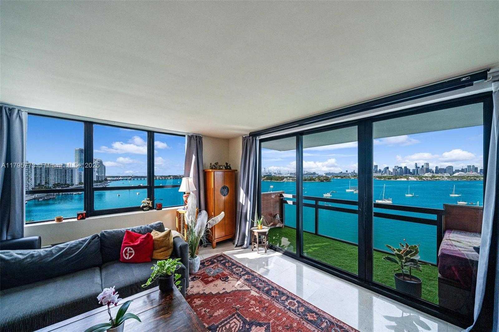 Small Image of 1500 BAY RD #1038S, Miami Beach Number 5