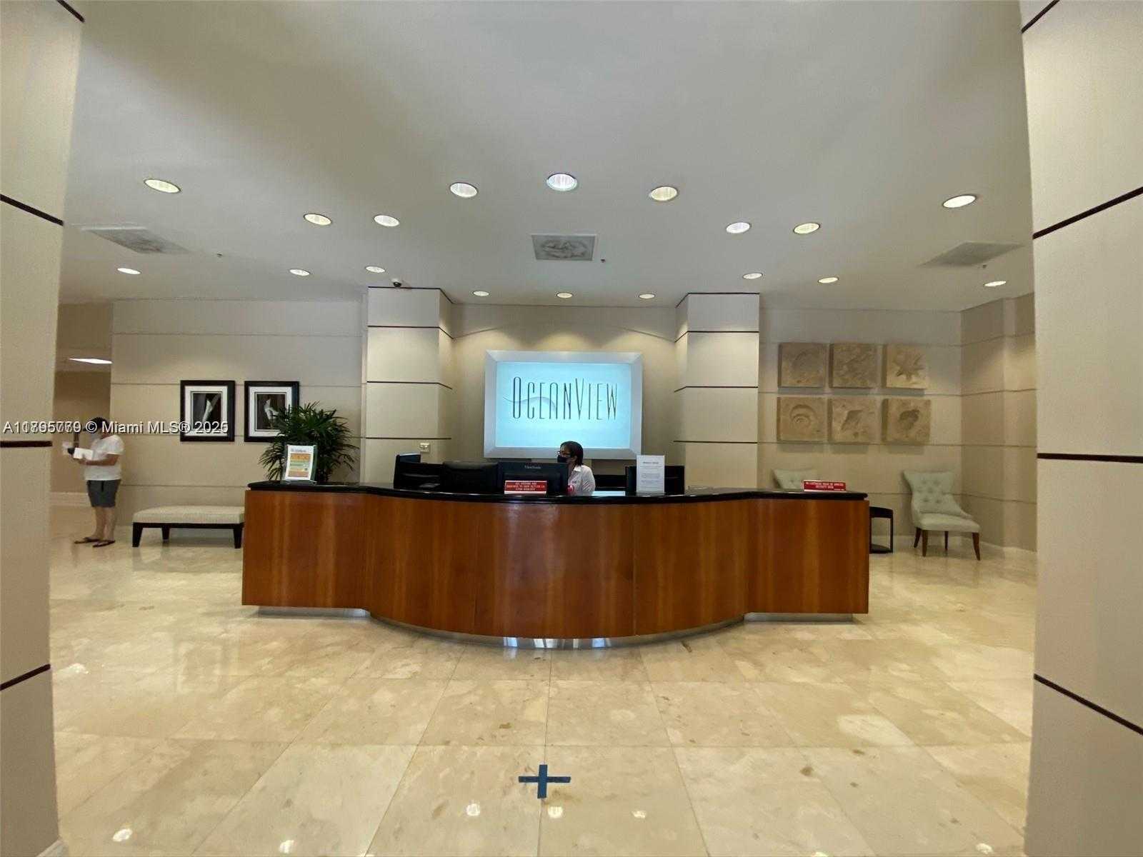 Small Image of 19380 #1123, Sunny Isles Beach Number 3