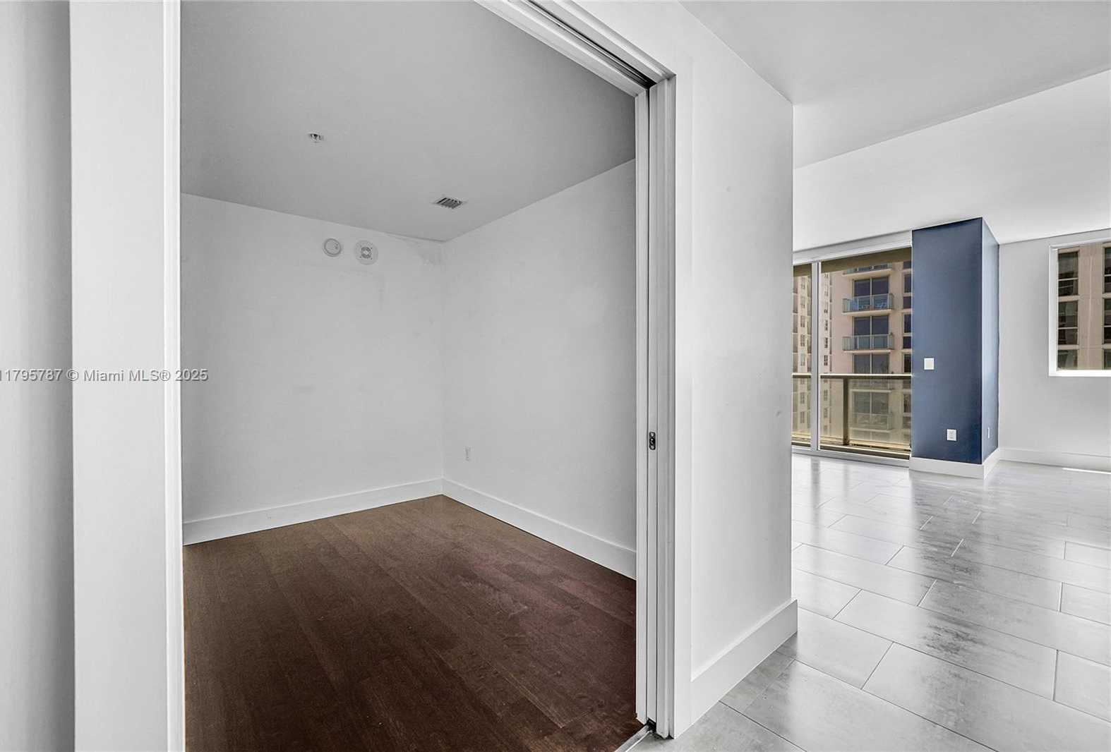 Small Image of 253 NORTH EAST 2ND ST #2408, Miami Number 15