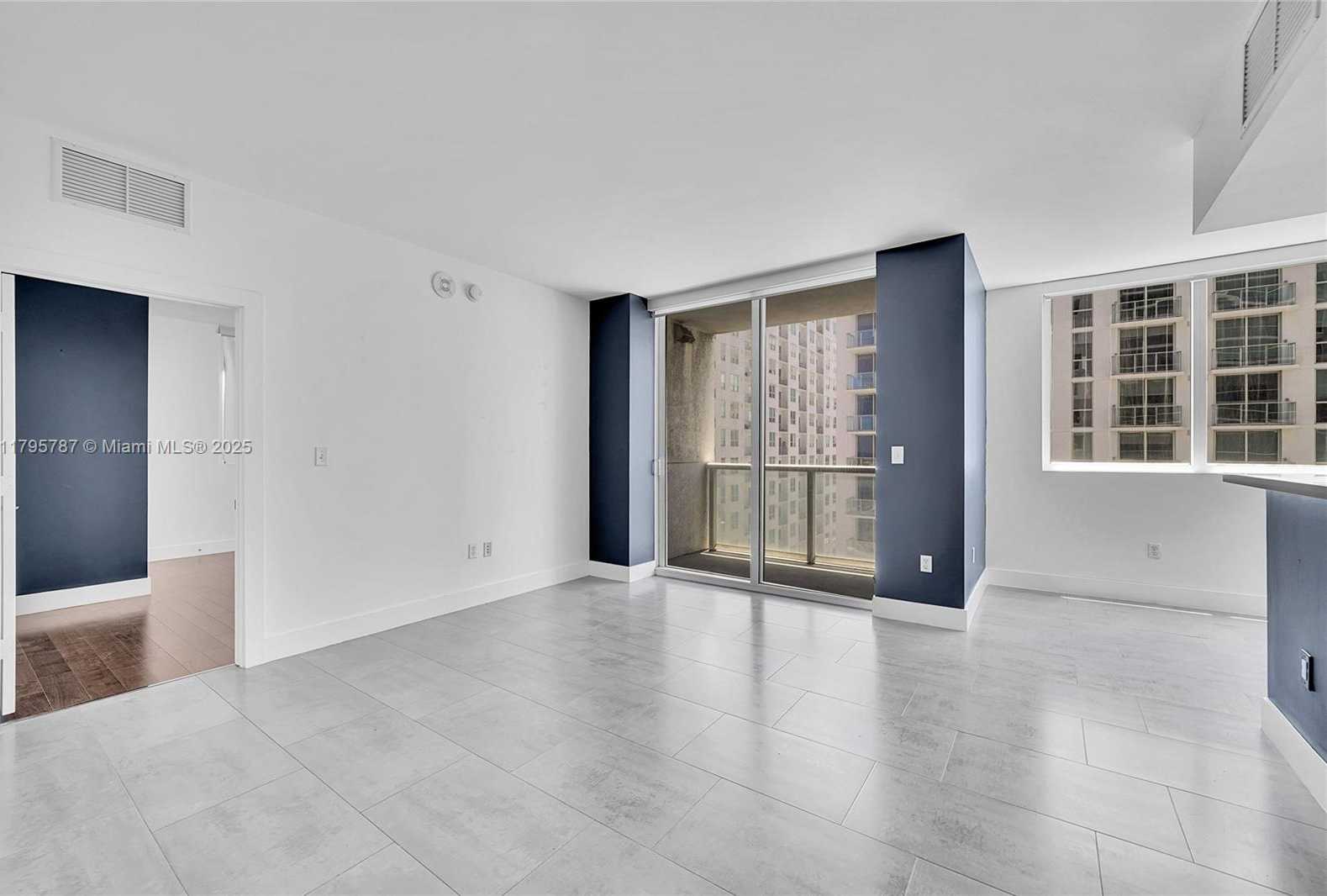 Small Image of 253 NORTH EAST 2ND ST #2408, Miami Number 19