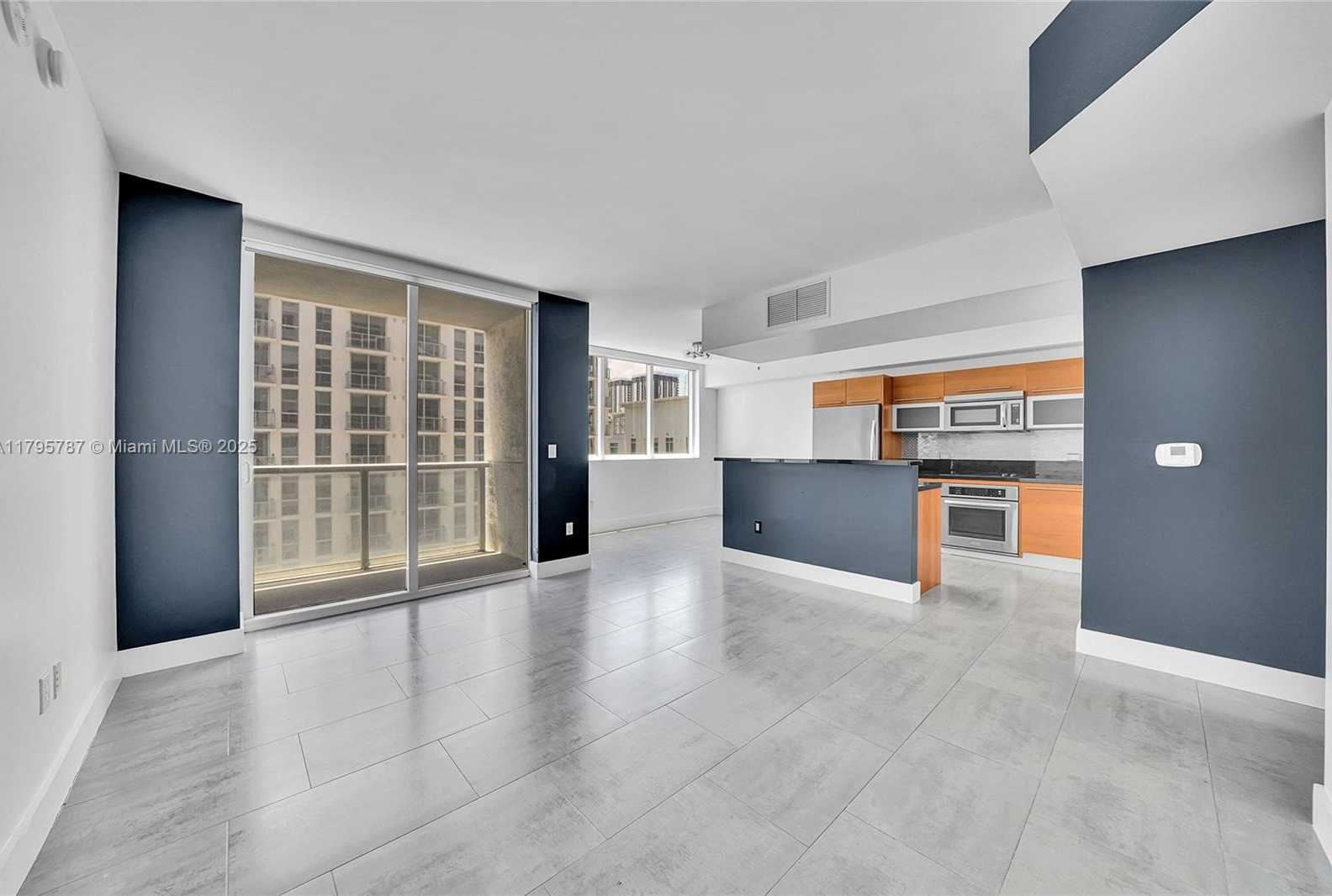 Small Image of 253 NORTH EAST 2ND ST #2408, Miami Number 20