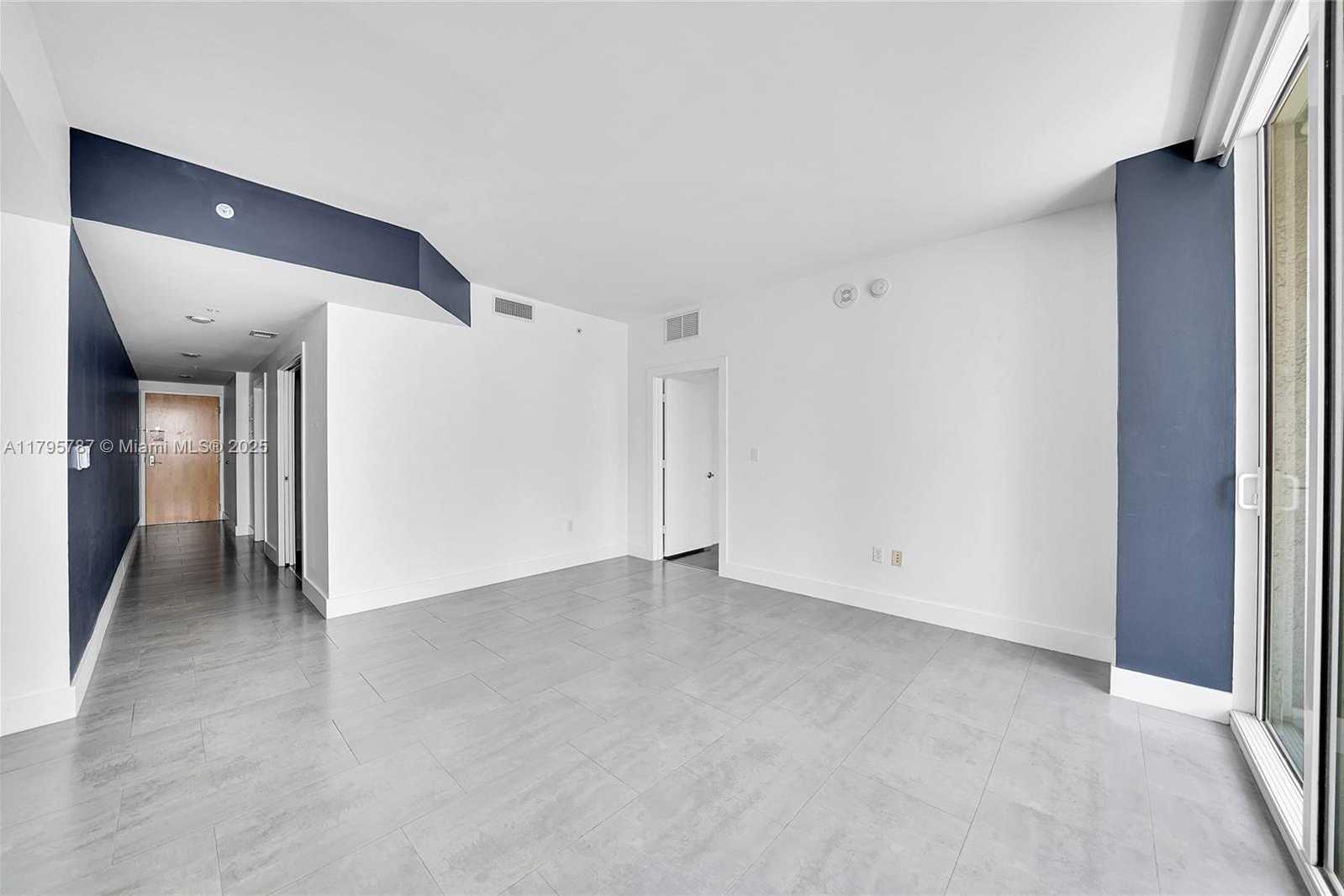 Small Image of 253 NORTH EAST 2ND ST #2408, Miami Number 22