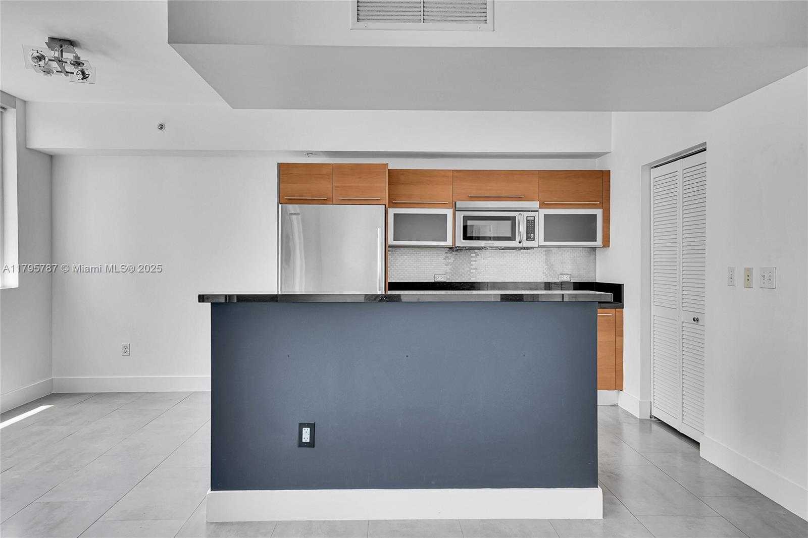 Small Image of 253 NORTH EAST 2ND ST #2408, Miami Number 24