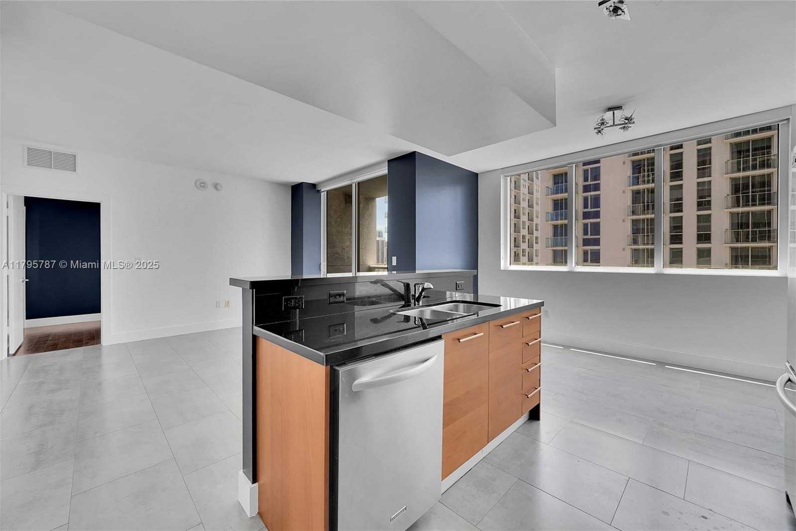 Small Image of 253 NORTH EAST 2ND ST #2408, Miami Number 25