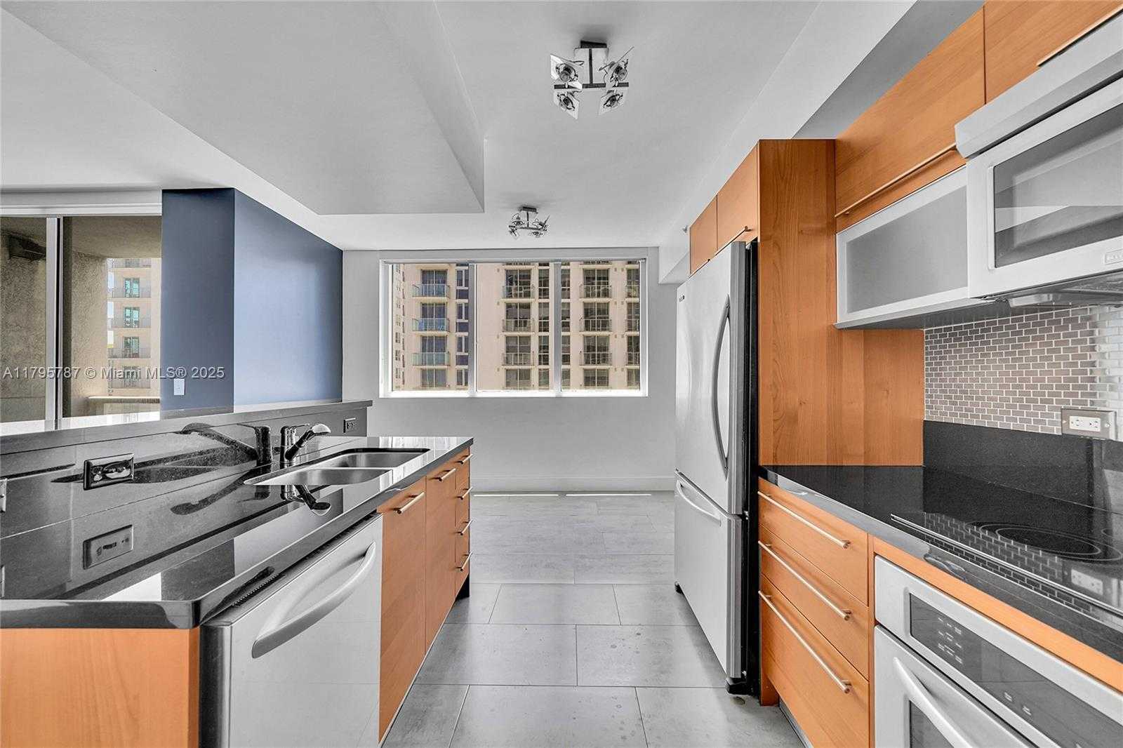Small Image of 253 NORTH EAST 2ND ST #2408, Miami Number 27