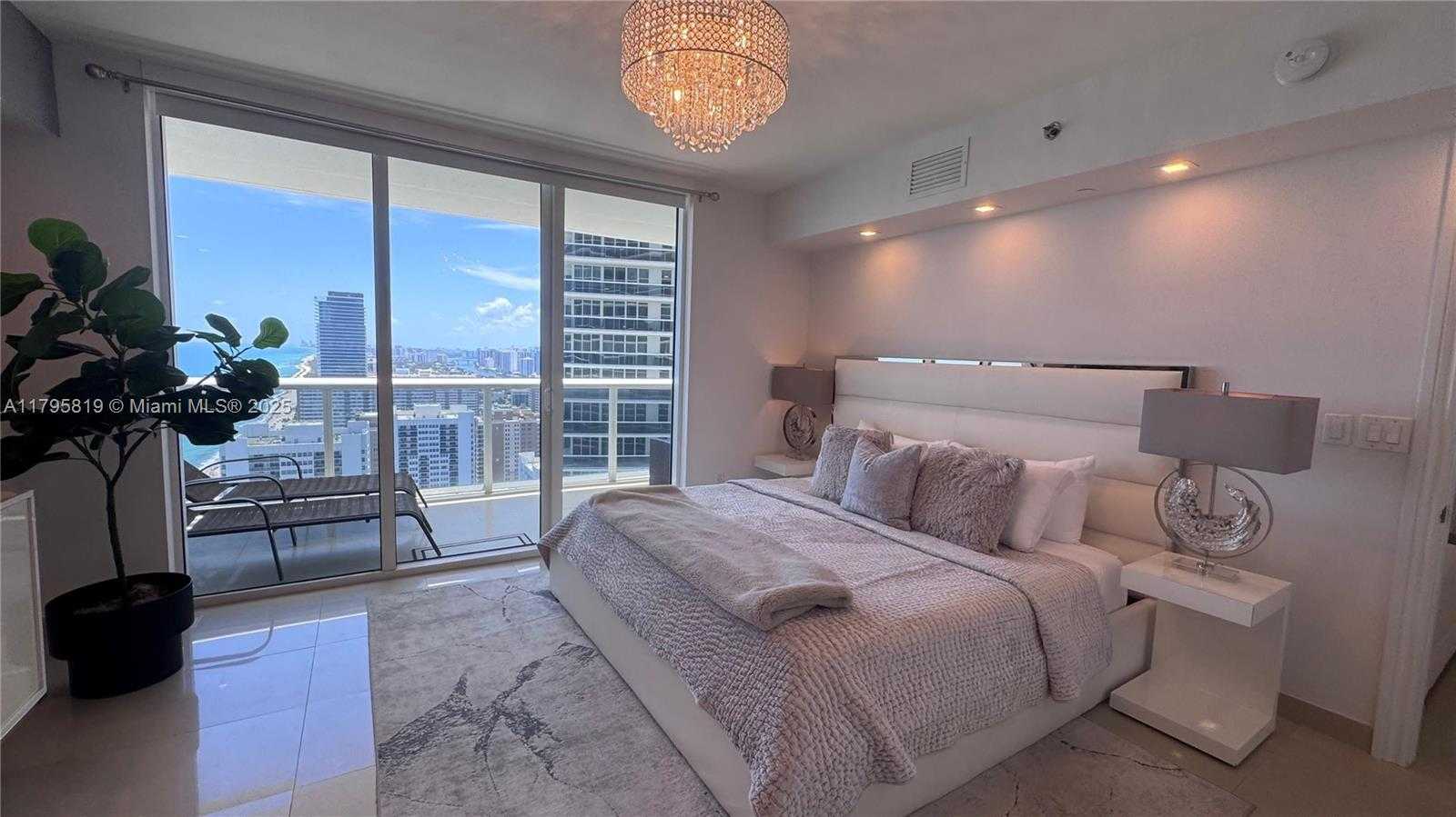Small Image of 1830 SOUTH OCEAN DR( AVAIL ASAP) #3404, Hallandale Beach Number 25